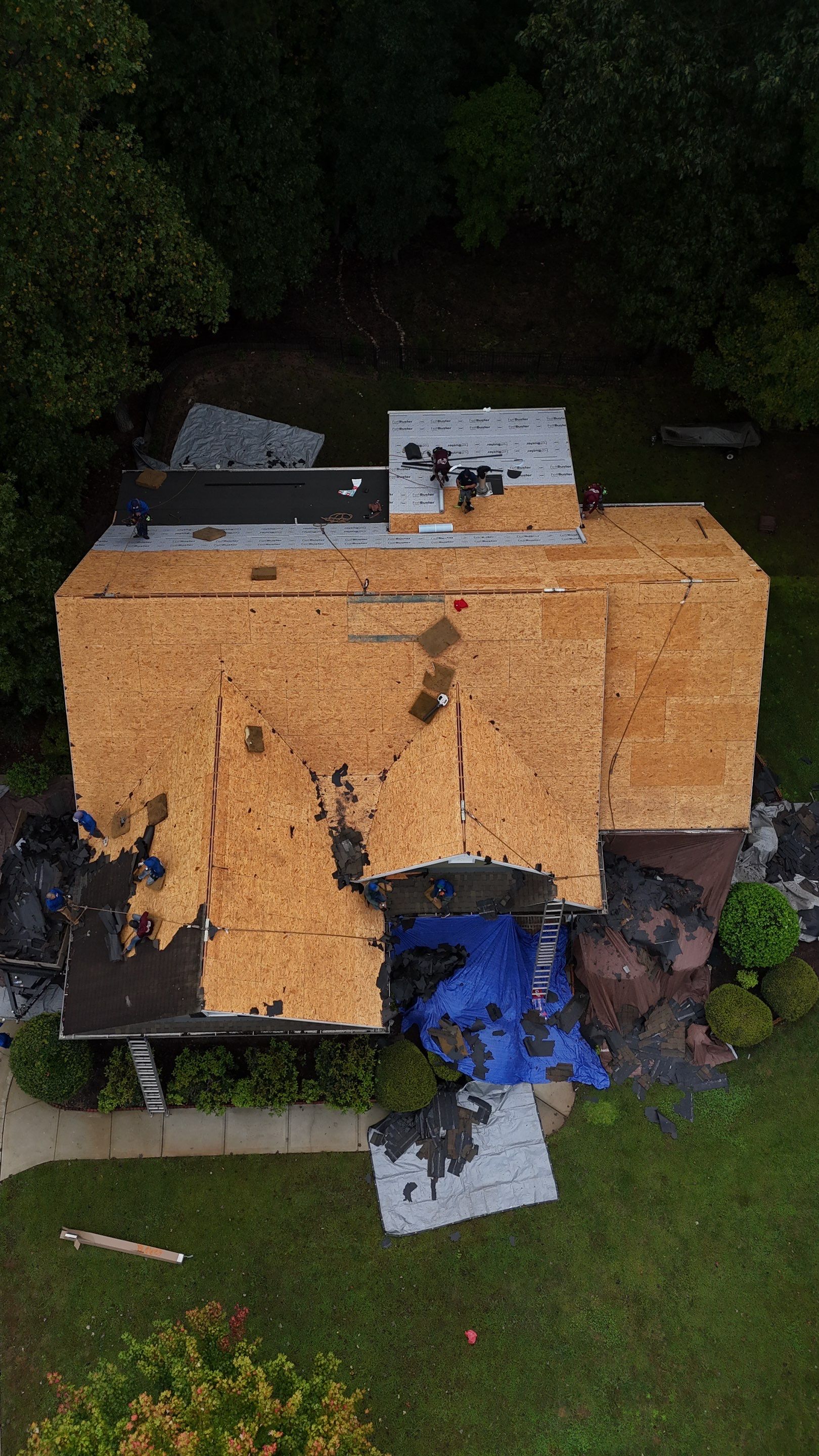 Roof Replacement - GAF Timberline HDZ Barkwood  by Pro Performance Roofing