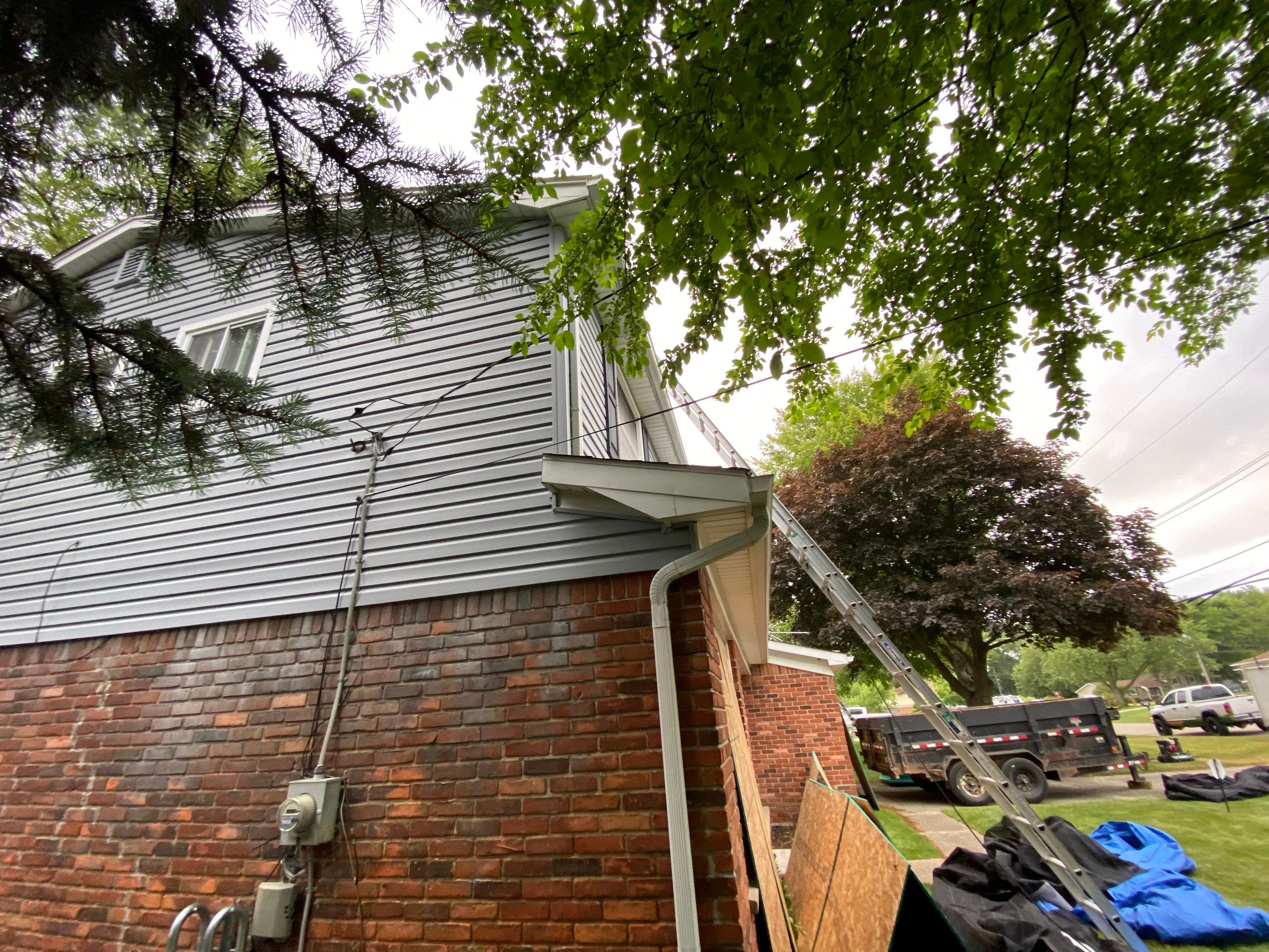 Roof Replacement using CertainTeed Landmark by 180 Contractors