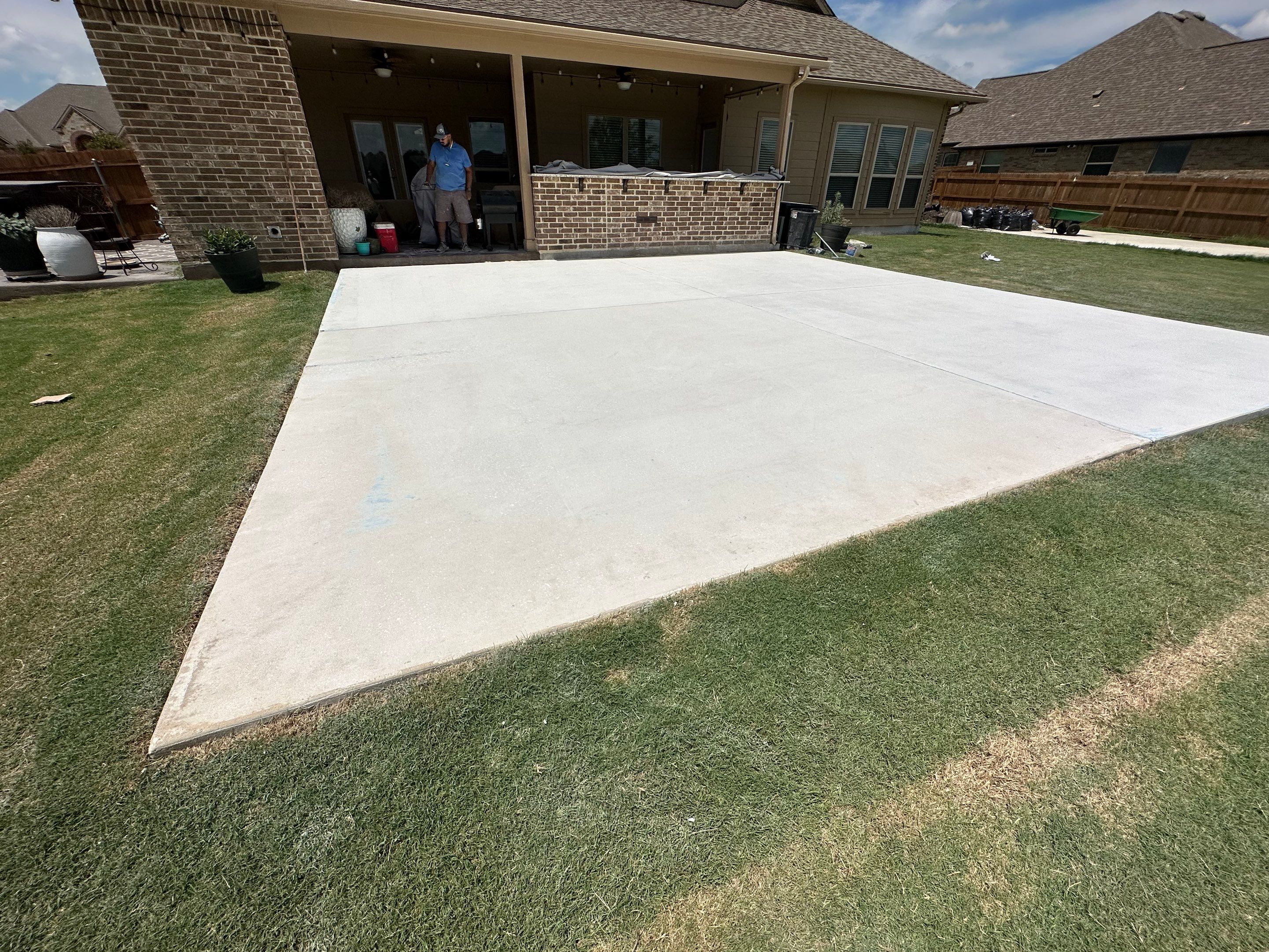 Windborn, Schertz by TORO Garage Co