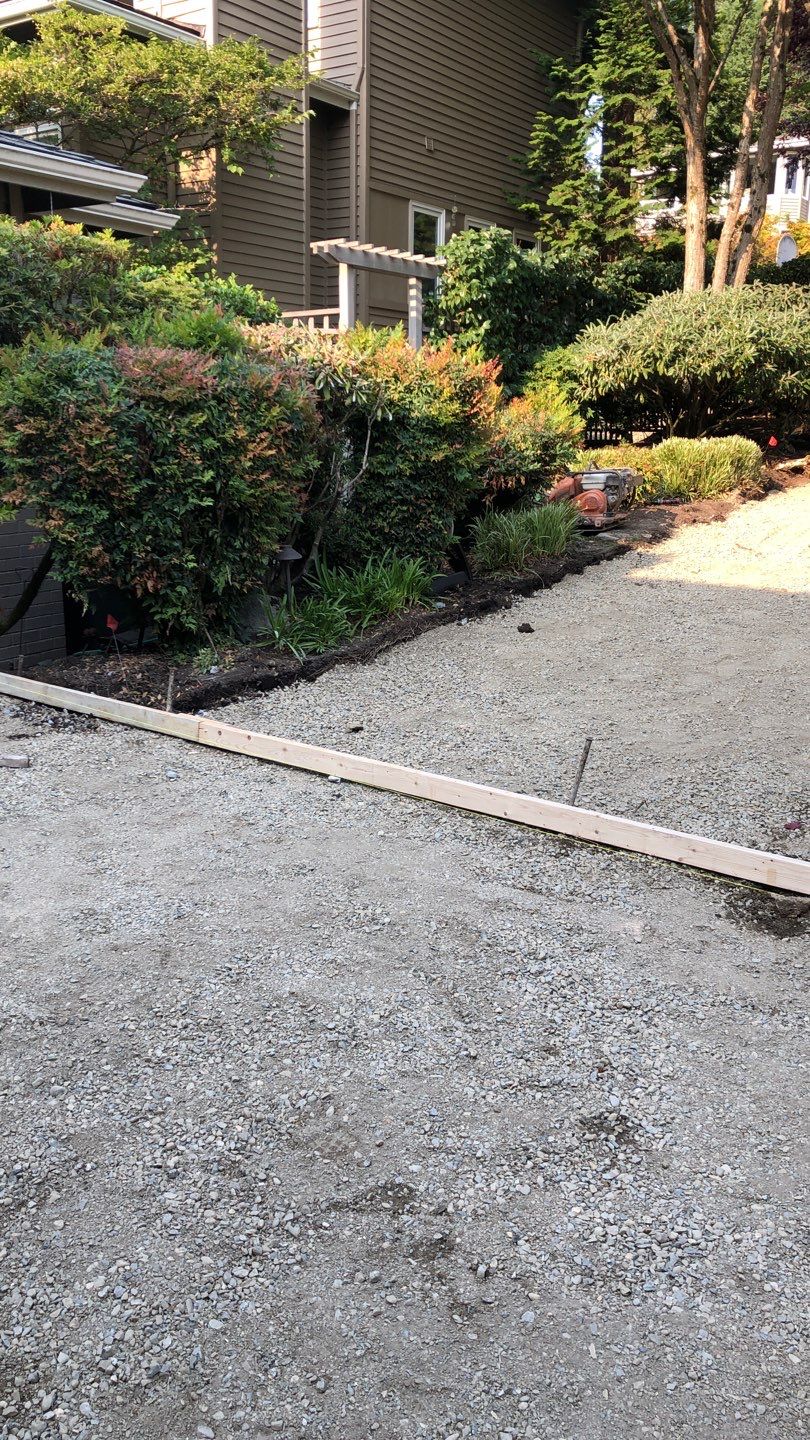 Eggers | Aggregate Finish Driveway, Concrete Project  by Jireh Asphalt & Concrete Inc 