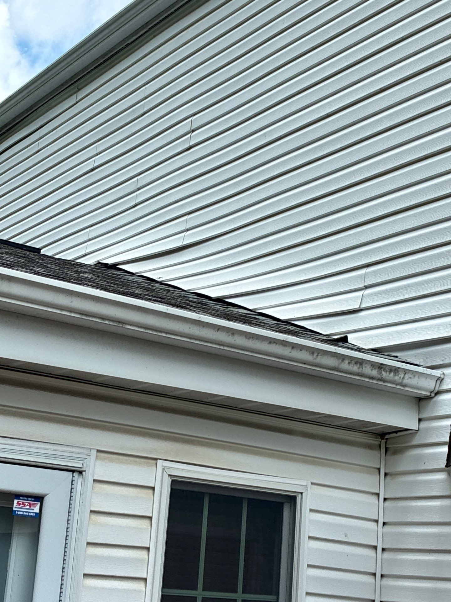 Partial House Vinyl Siding Replacement and Sunroom Renovation near Crafton by Ideal Siding Pittsburgh