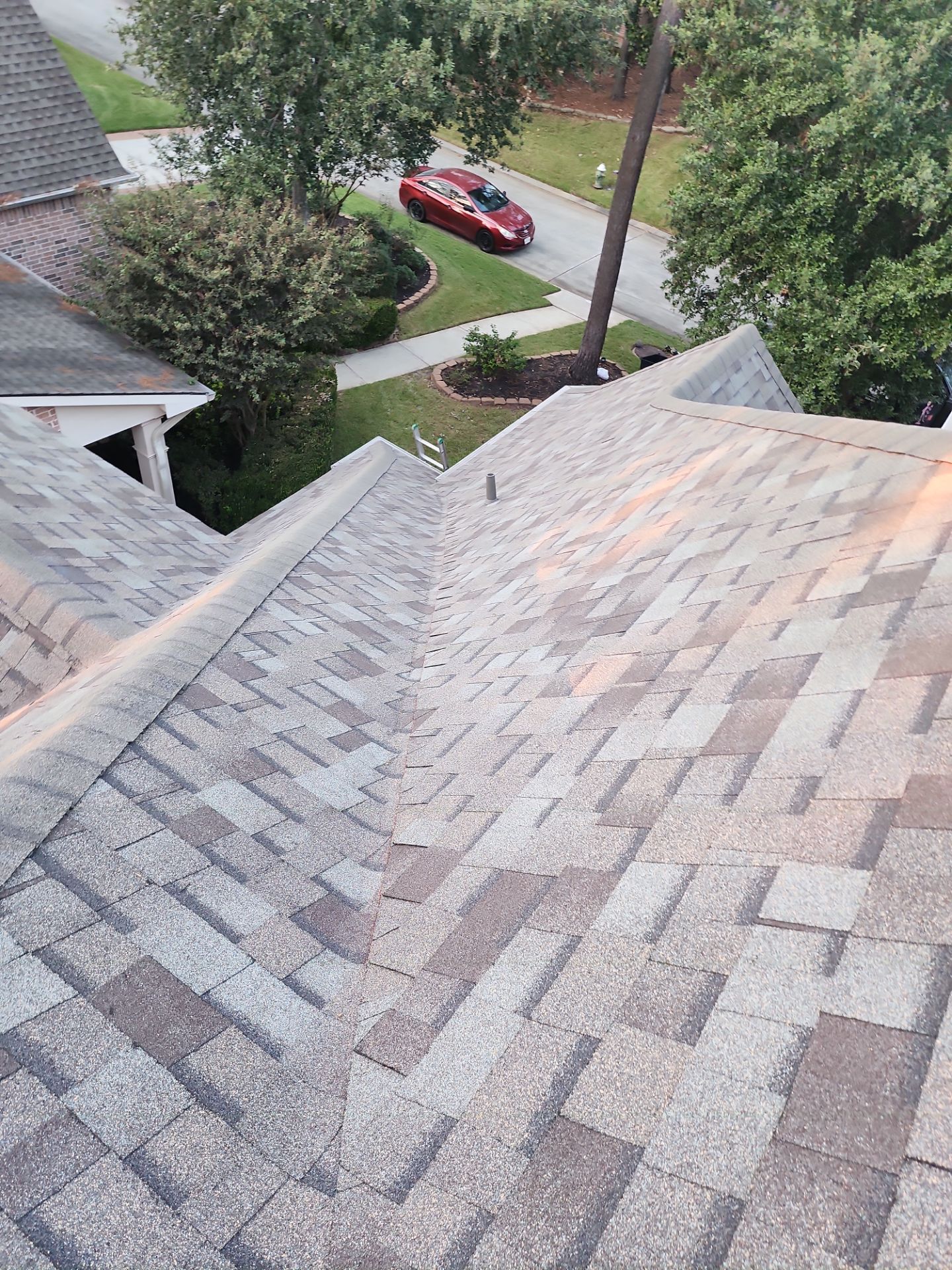 Residential Roofing Installation using Owen's Corning Duration (Lifetime) Shingles by Roof Repair Company
