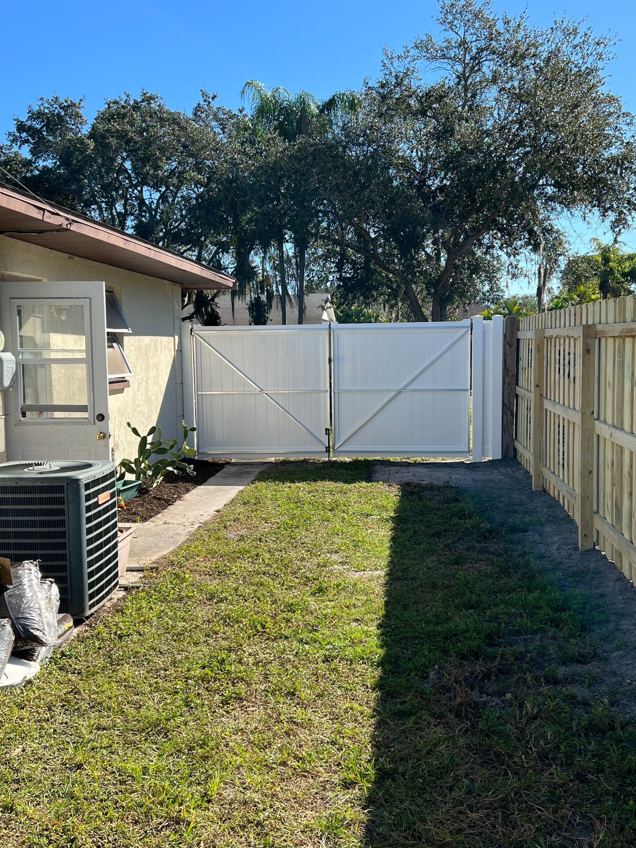 Venice FL 6 ft. Tall White Vinyl Privacy Fence  by Asap fence and gates, LLC