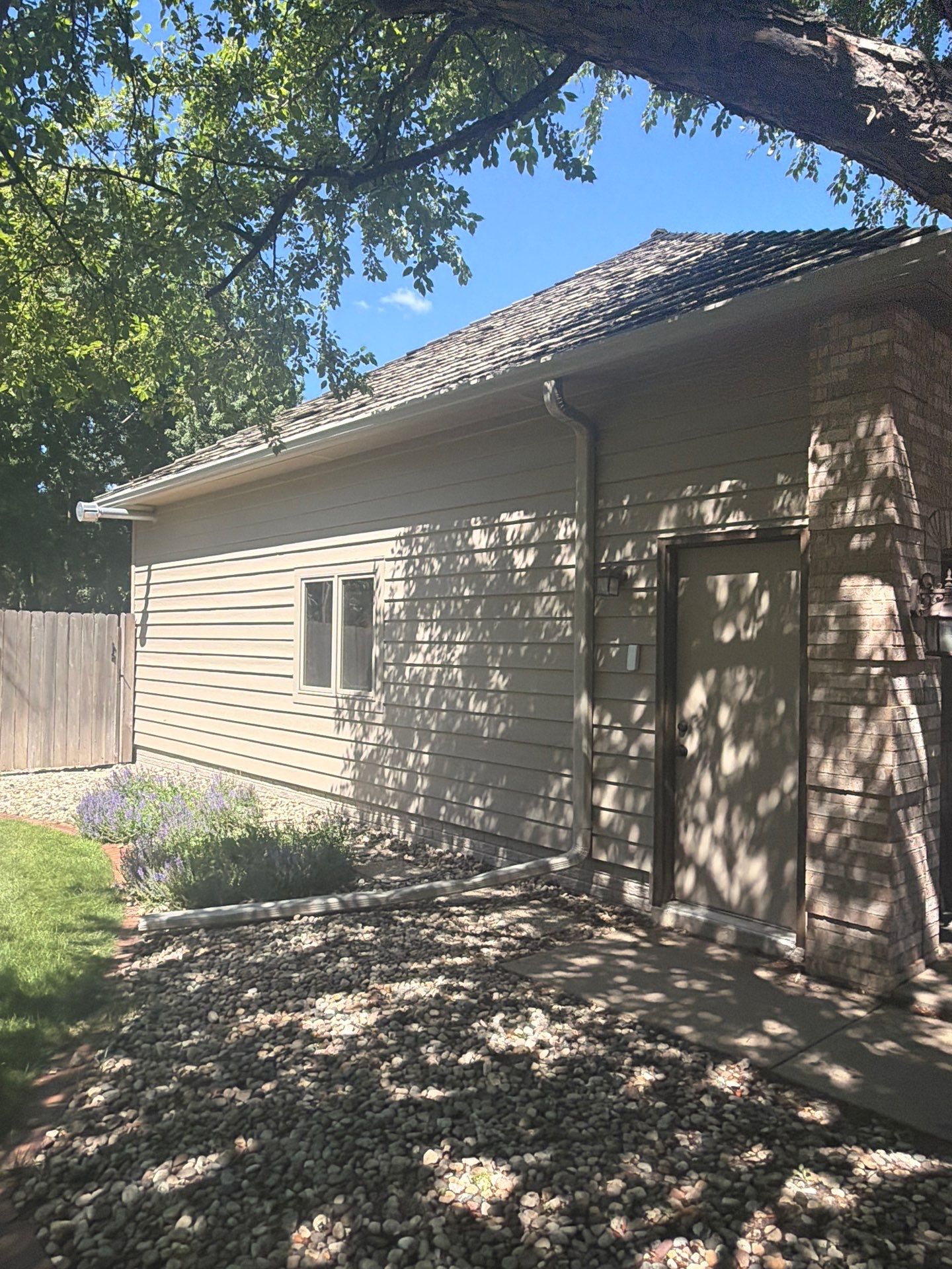 Residential Siding Replacement and Wood Rot Repair in Sioux Falls by Select Painting, Coatings & Garage Cabinets