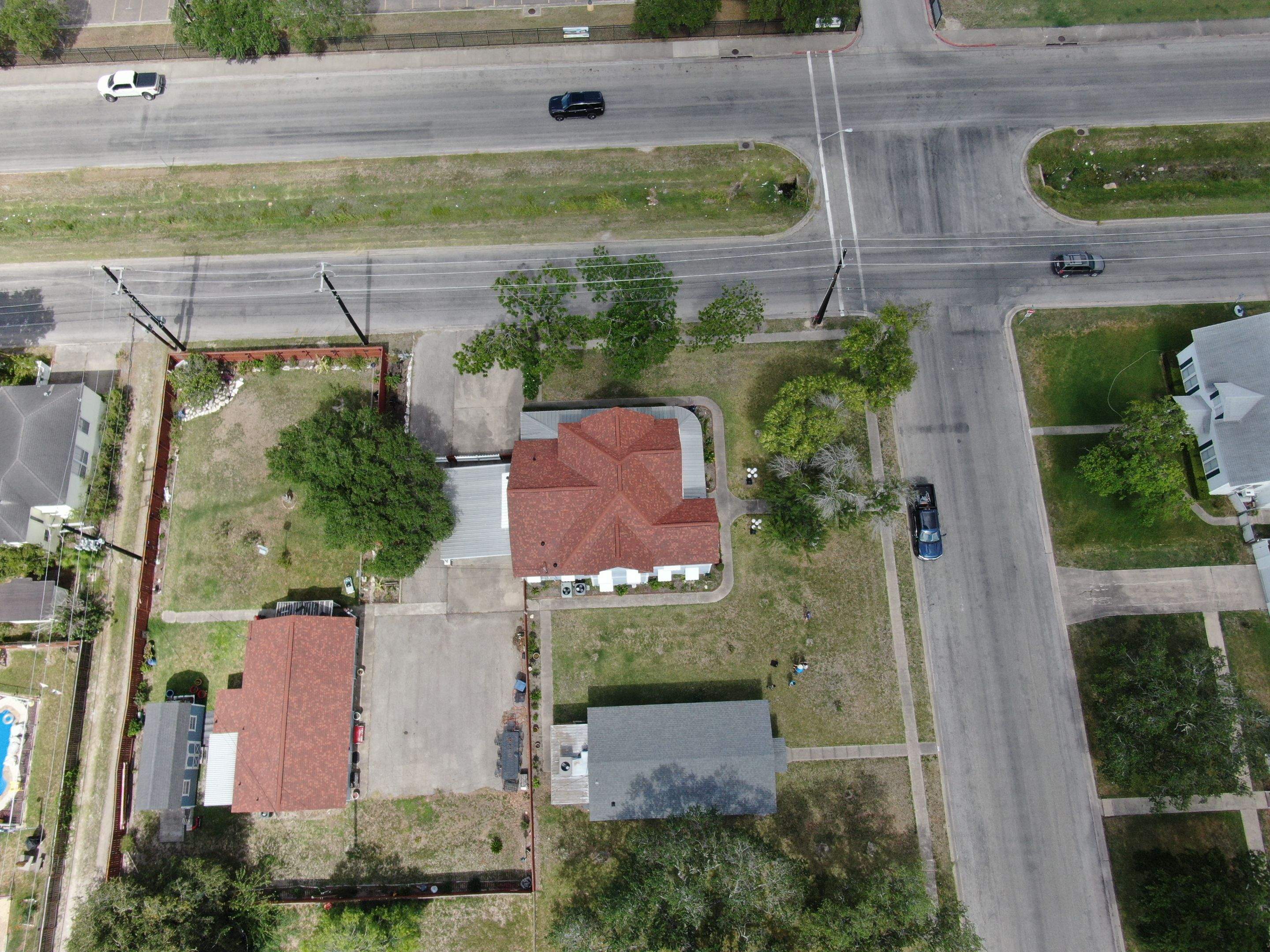 Sinton ShowStopper by Bayfront Roofing and Construction