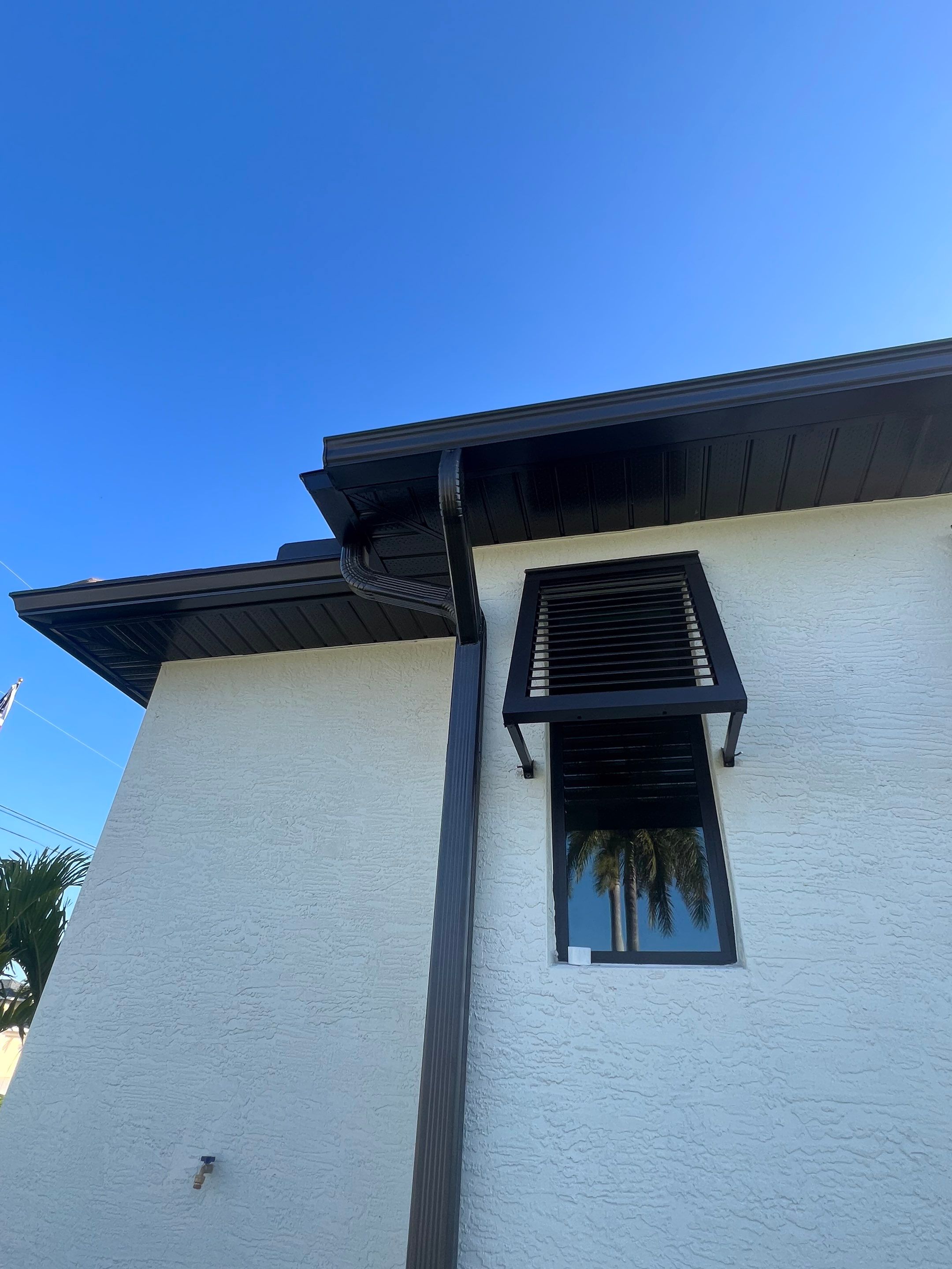 Bronze Seamless Gutters using K-Style Seamless Gutters in Cape Coral FL by Gutter Professors