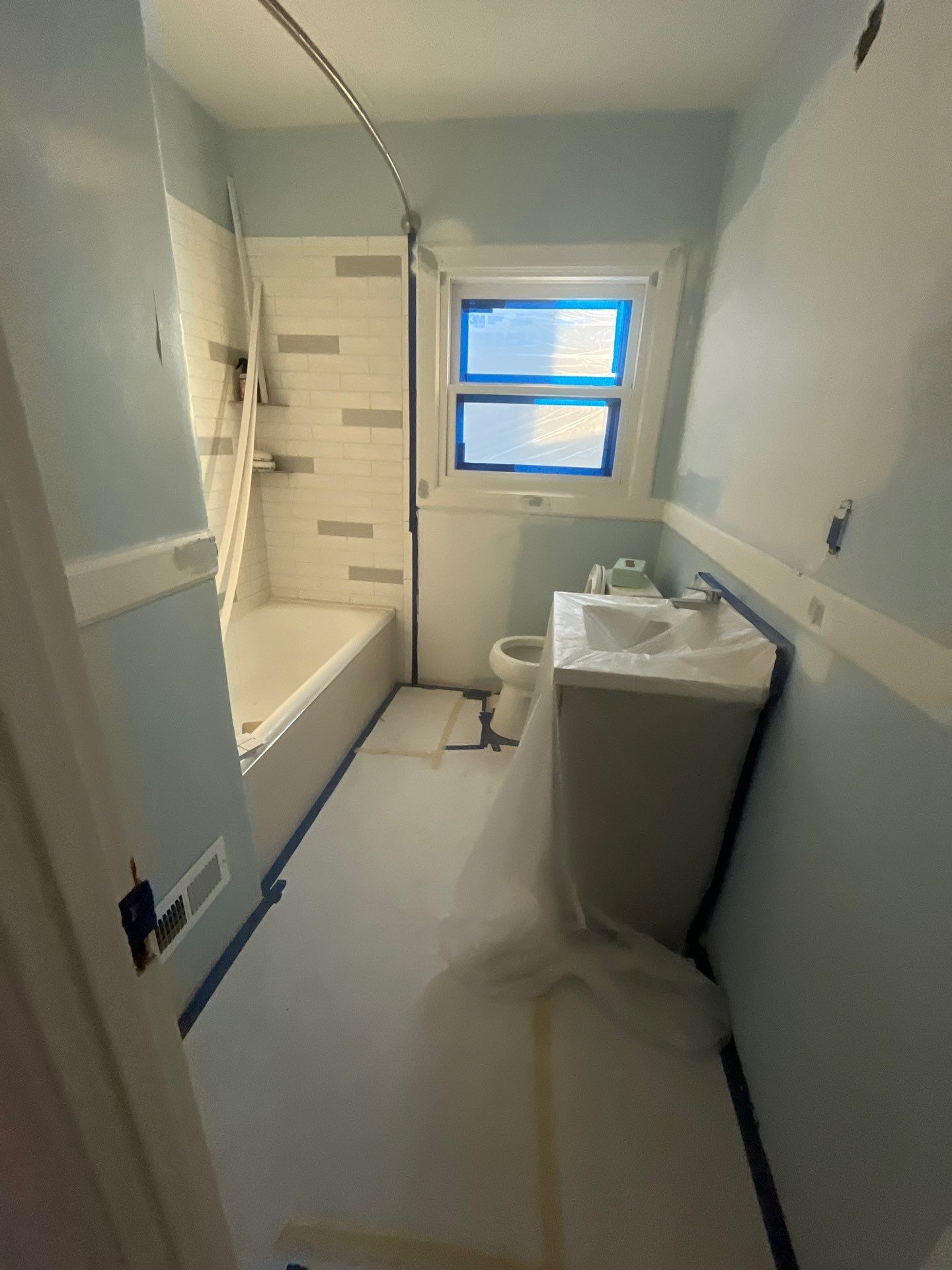 Project in Oakland by Herrera’s Bay Area Painting inc.