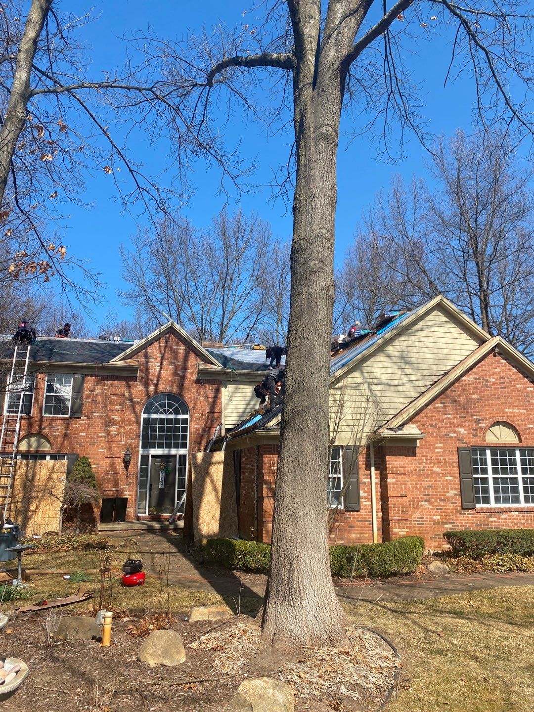Siding Replacement using CertainTeed Landmark by 180 Contractors