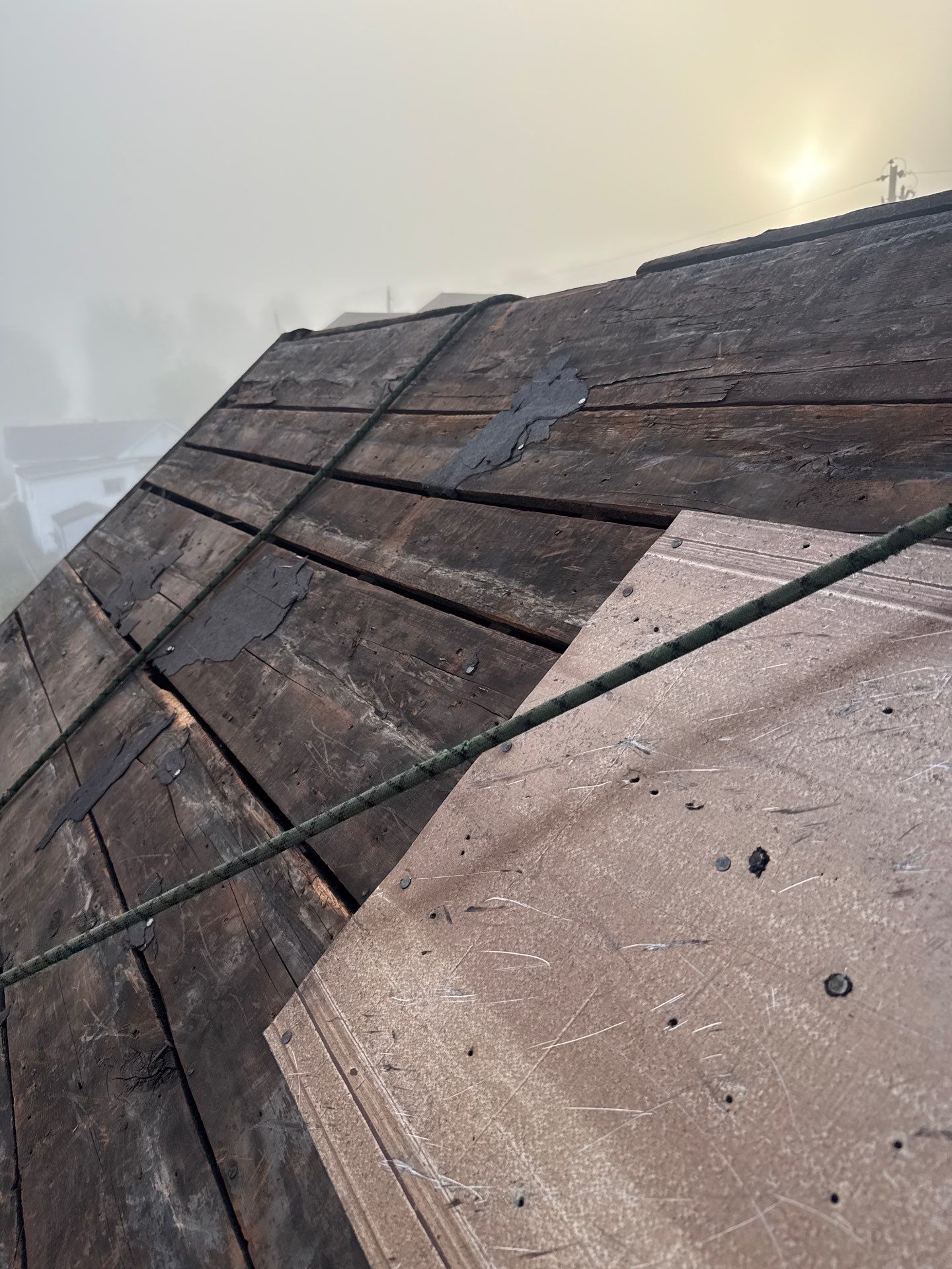 Residential Roofing Installation using GAF Timberline HDZ Weatherer Wood by Rainstoppers Roofing