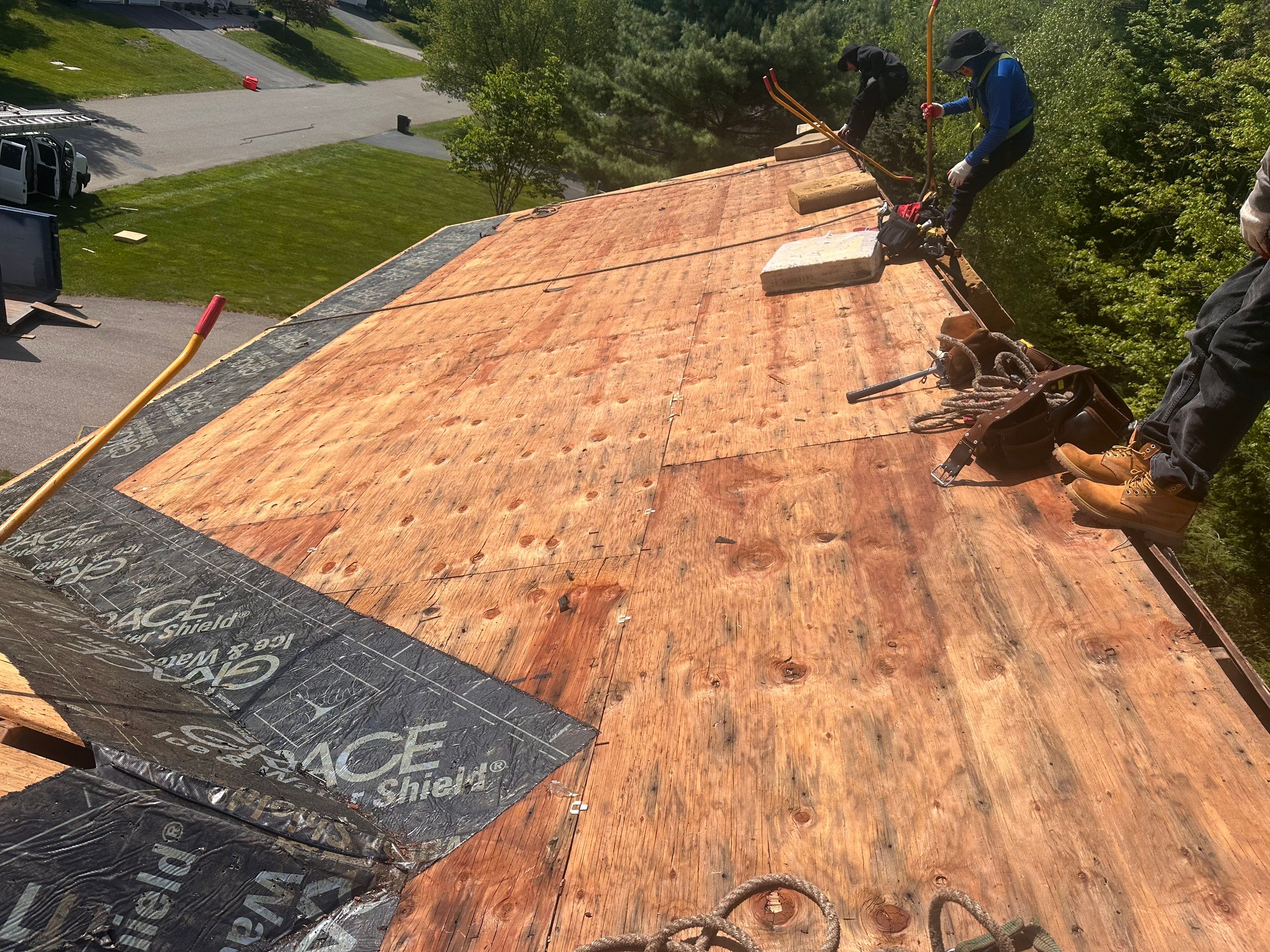 Owens Corning Shingle Roof Replacement and Decking in Keene, NH by Tall pine roofing