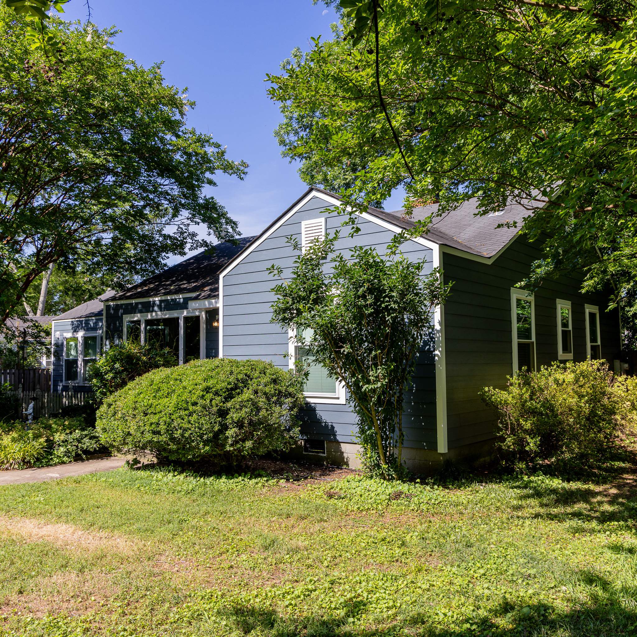 Carmelian Street by Freedom Exteriors