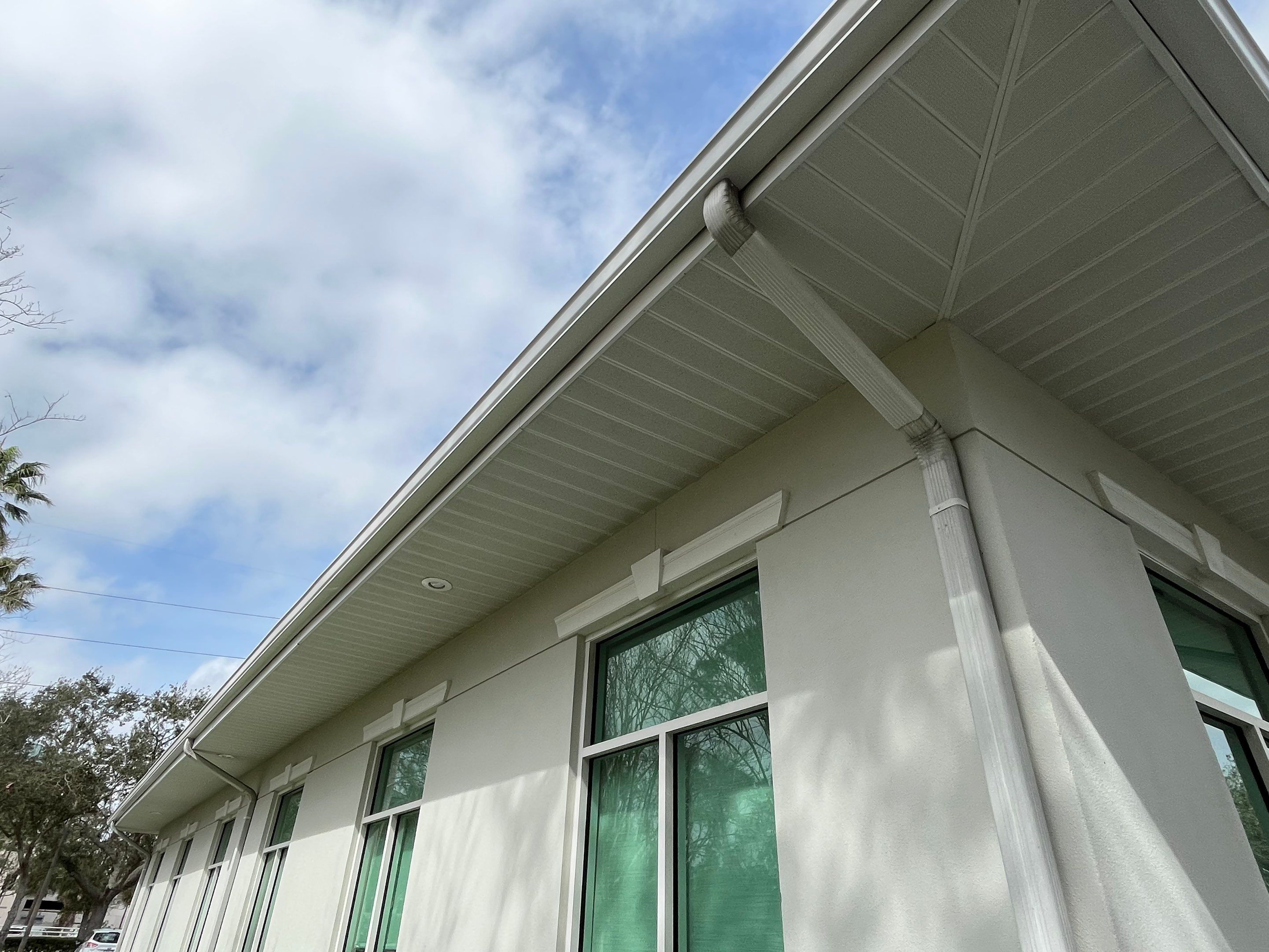 Soffit Repair and Installation in Sarasota FL by Gutter Professors