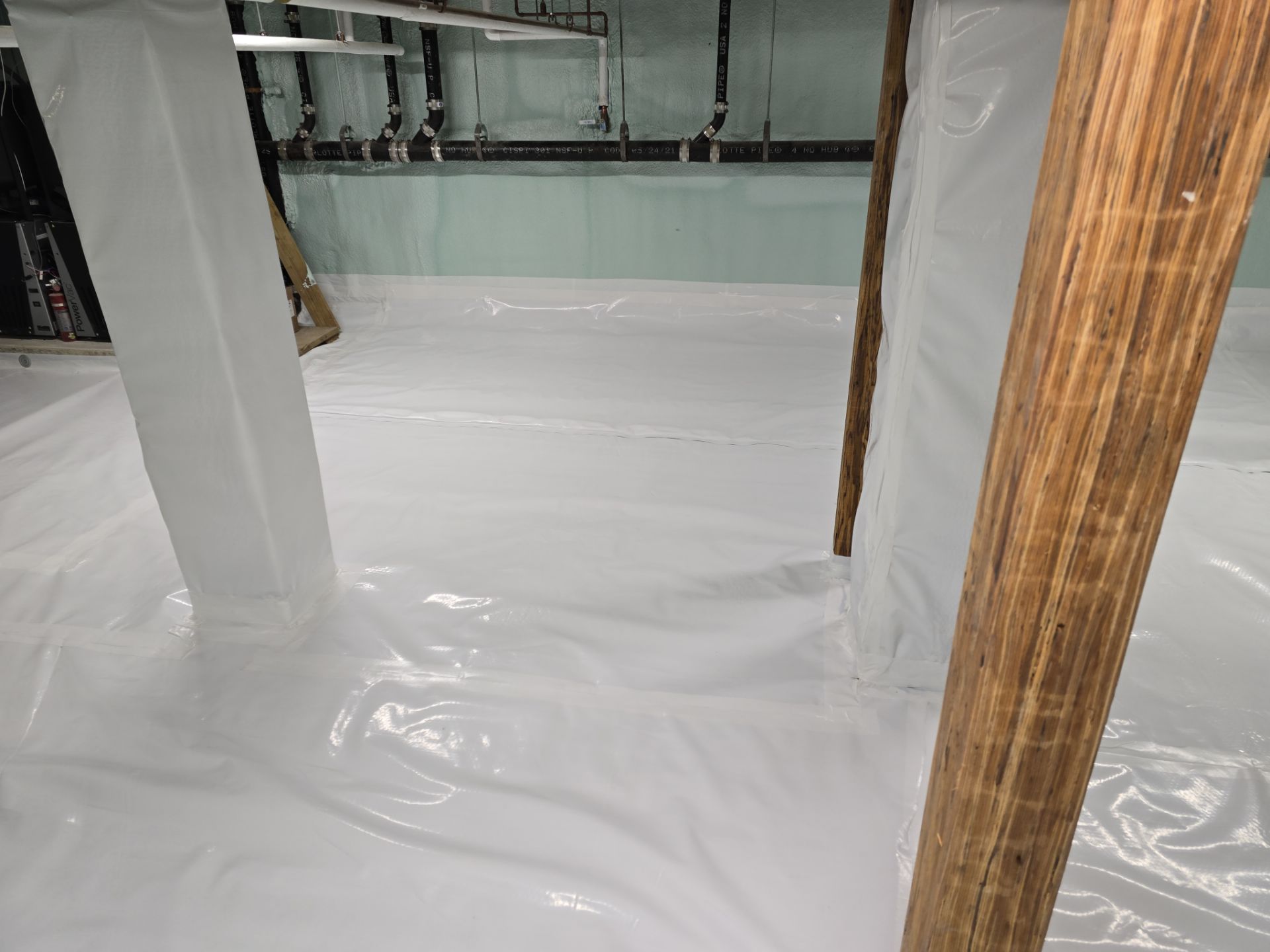 Crawl Space Encapsulation using Closed Cell Spray Foam by NYS Foam & Energy