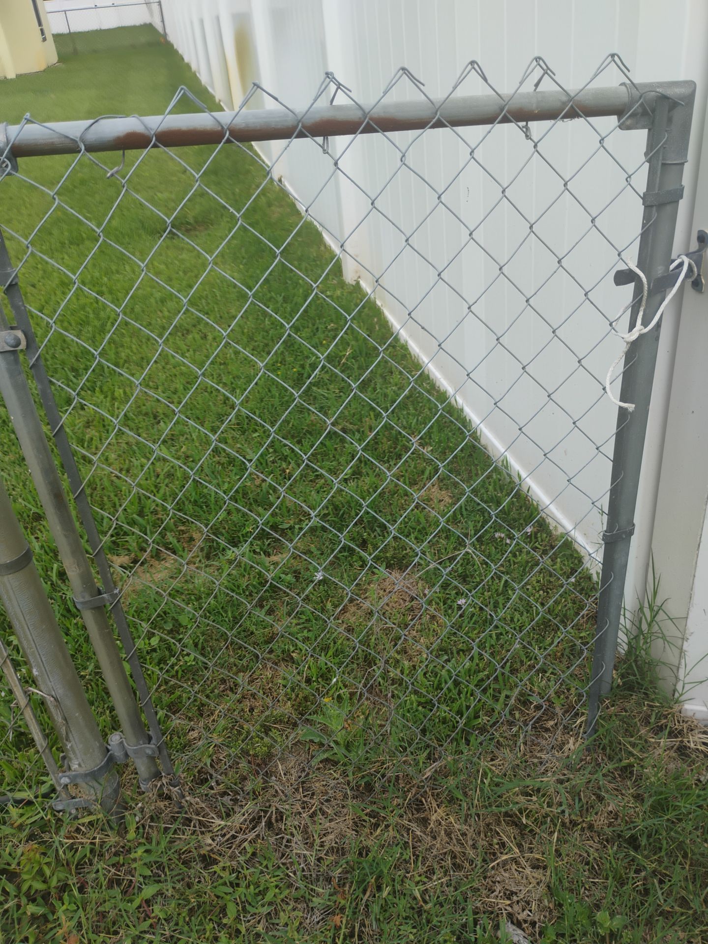 Residential Galvanized Chain Link Fence and Gate Installation in Venice by True Fence LLC