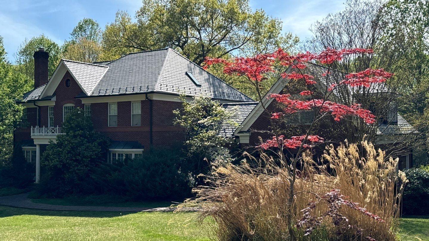 Clifton Multi-Trade Restoration: DaVinci Single Width Slate in Slate Black by RM Banning, Inc.