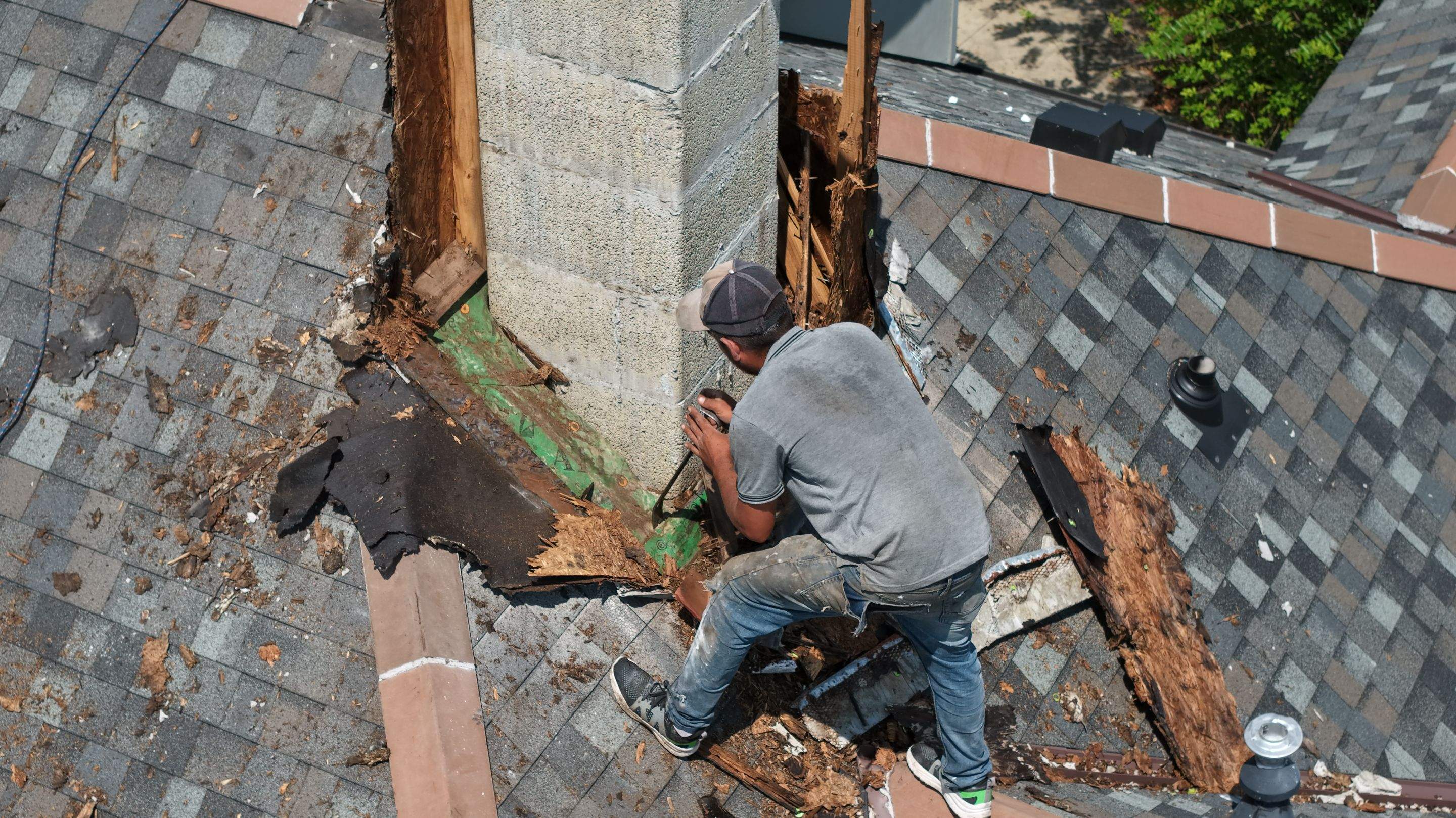HDS Contractors - Roof Repairs in Houma by HDS Contractors