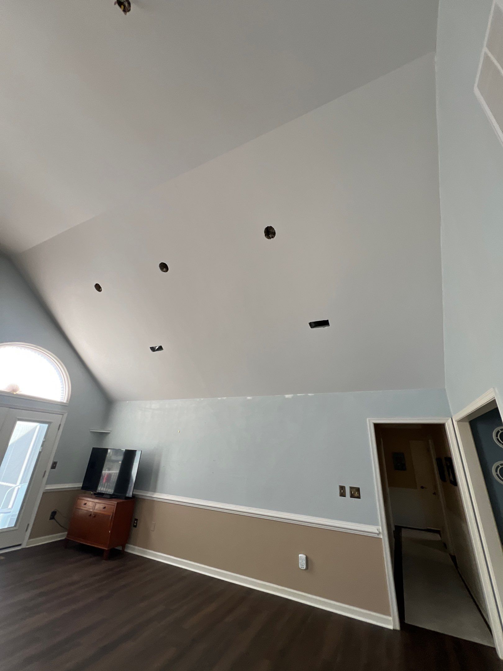 Residential - Chesapeake  by Rodriguez Drywall And Paint 
