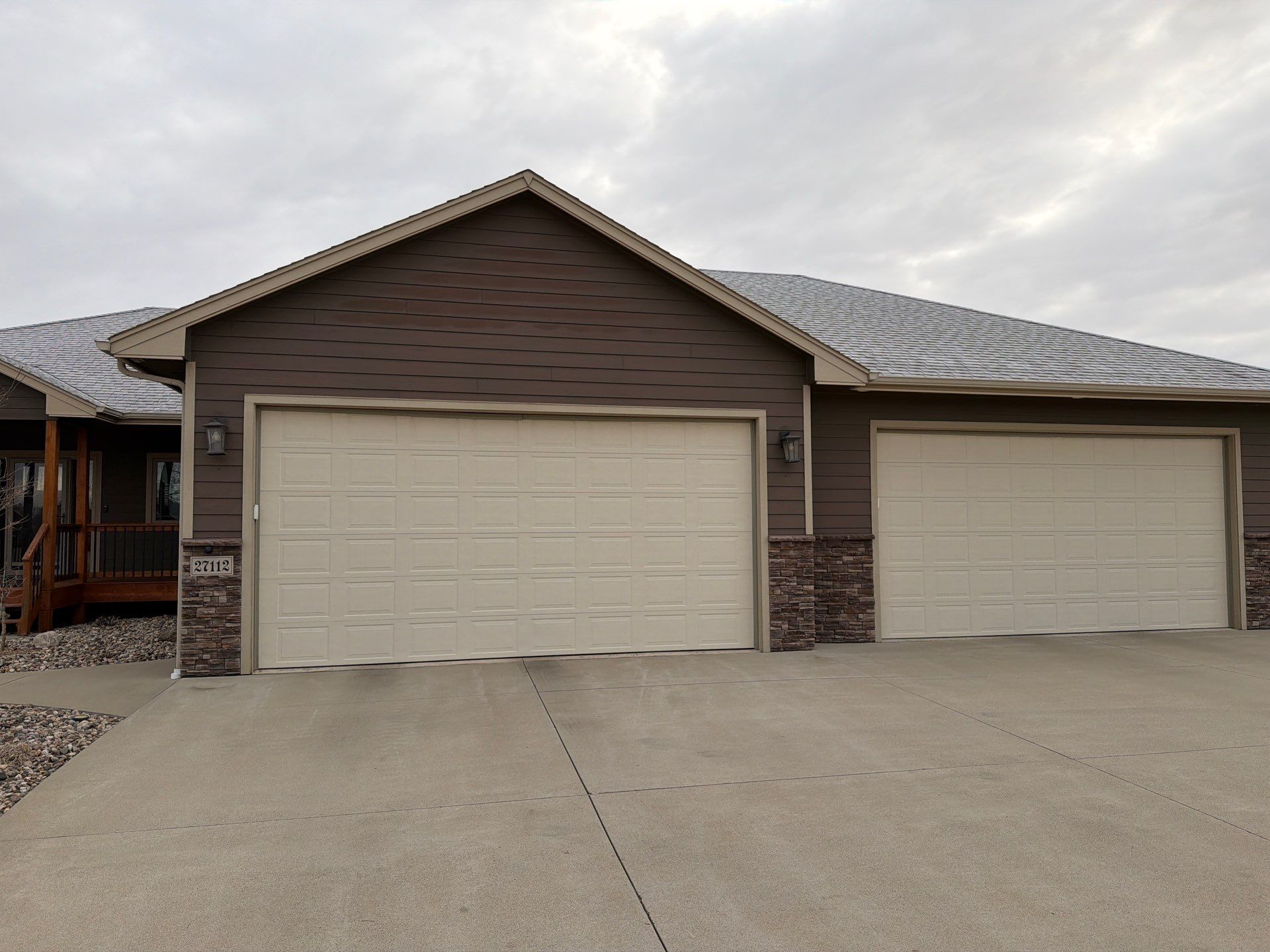 Residential Exterior Siding and Fascia Painting in Harrisburg by Select Painting, Coatings & Garage Cabinets