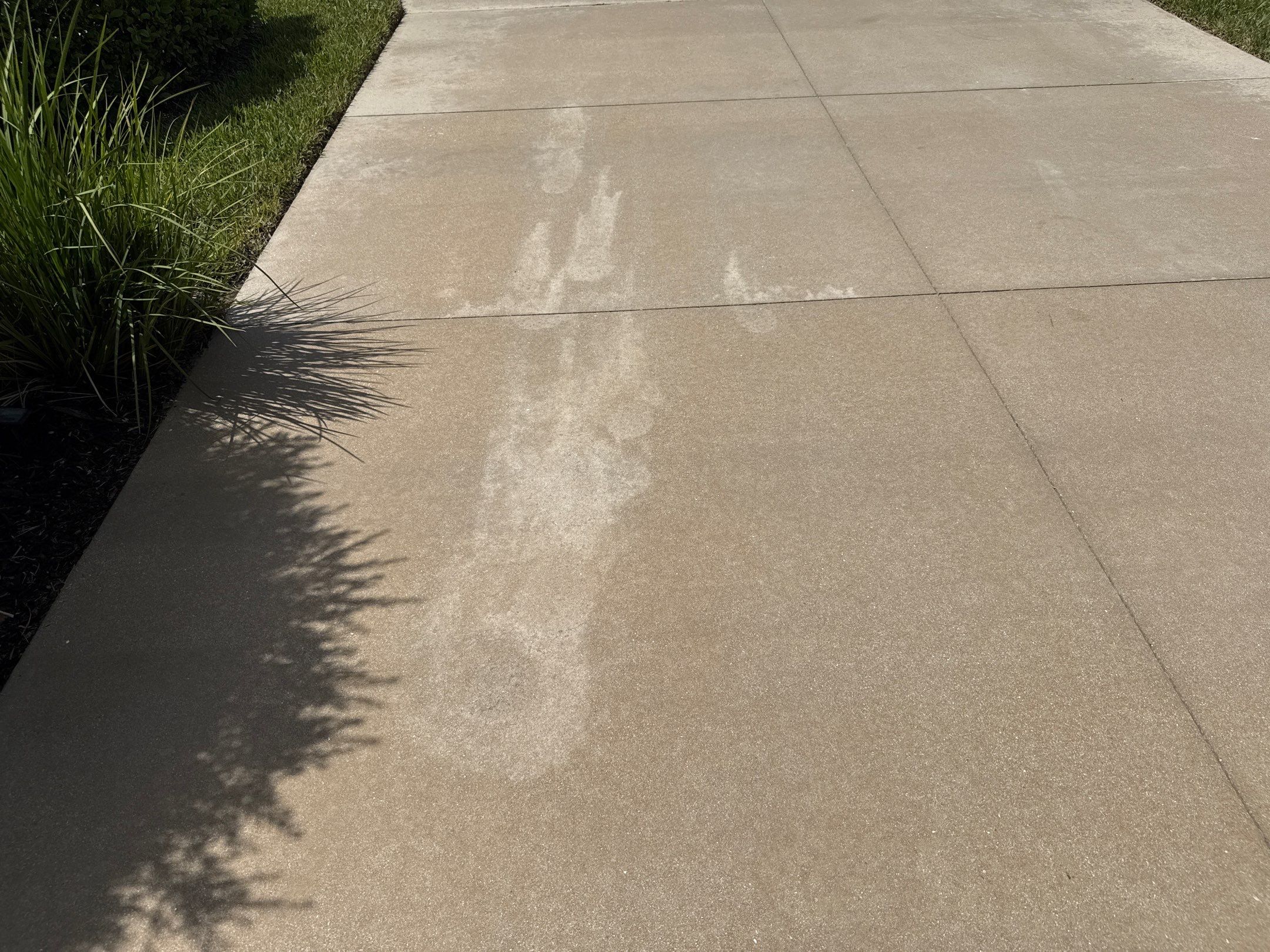 🛠️ Oil Stain Removal – Indigo Community, Lakewood Ranch, FL by Sunshine AquaWash