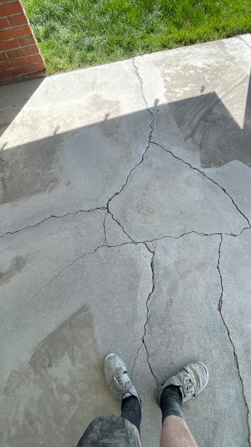 Patio Transformation using Echo 1/4" Chip by Croc Coatings, LLC