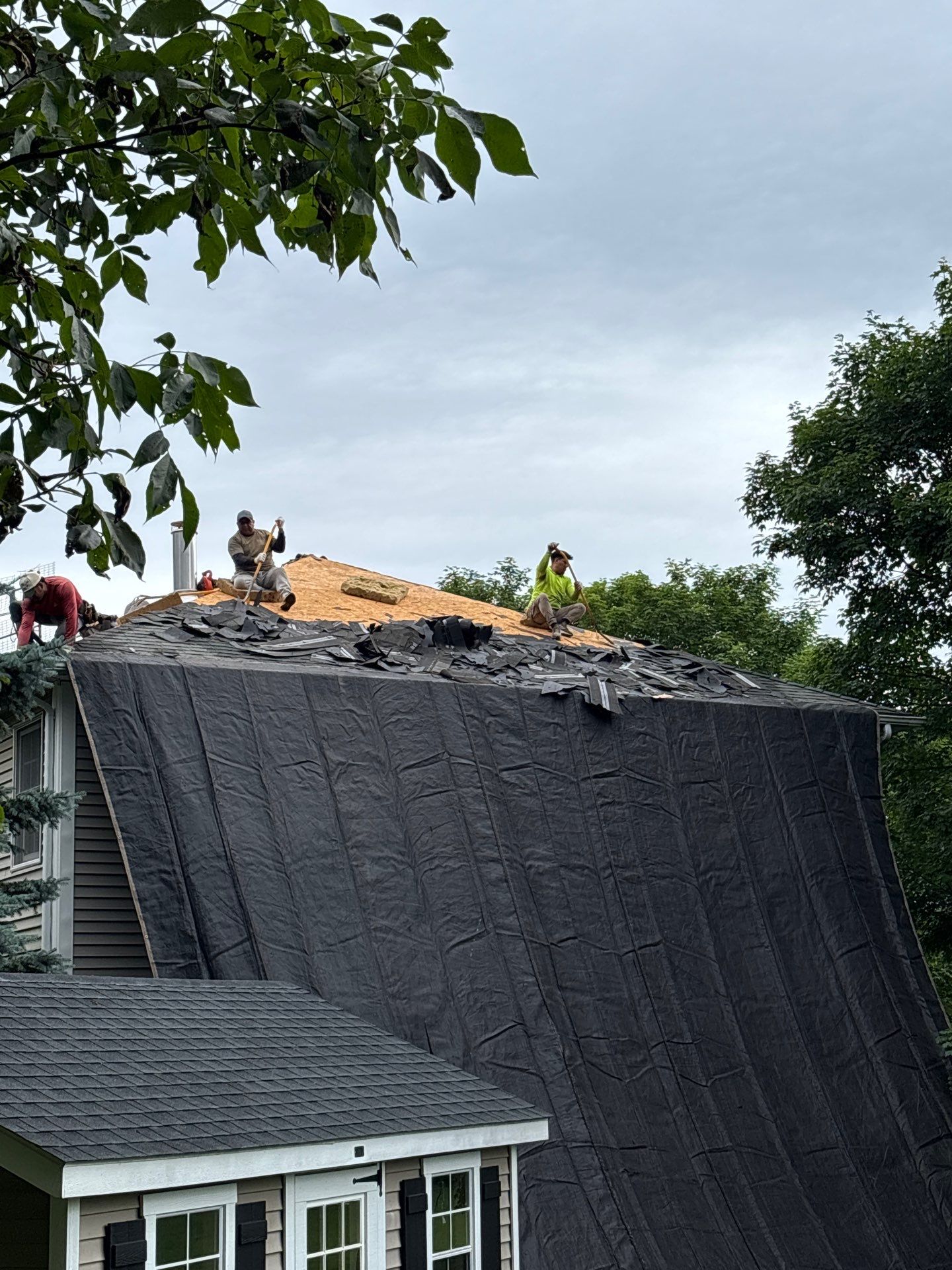 Architectural Roof & Gutter Replacement – Newtown, CT by Lecla Home Improvements and Roofing INC