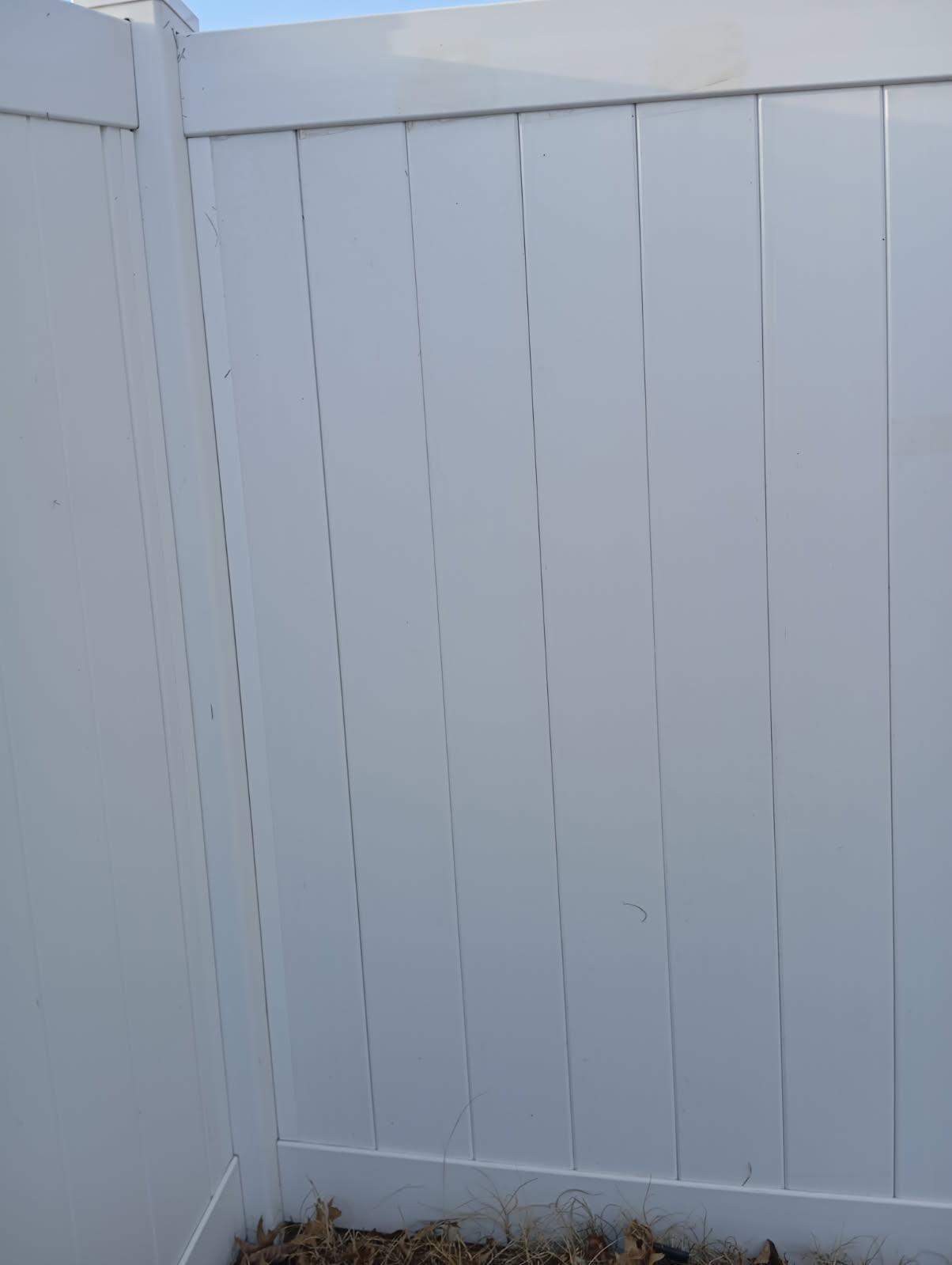 Vinyl Fence Slat Reset & Rail Reinstall - Fenton, MO