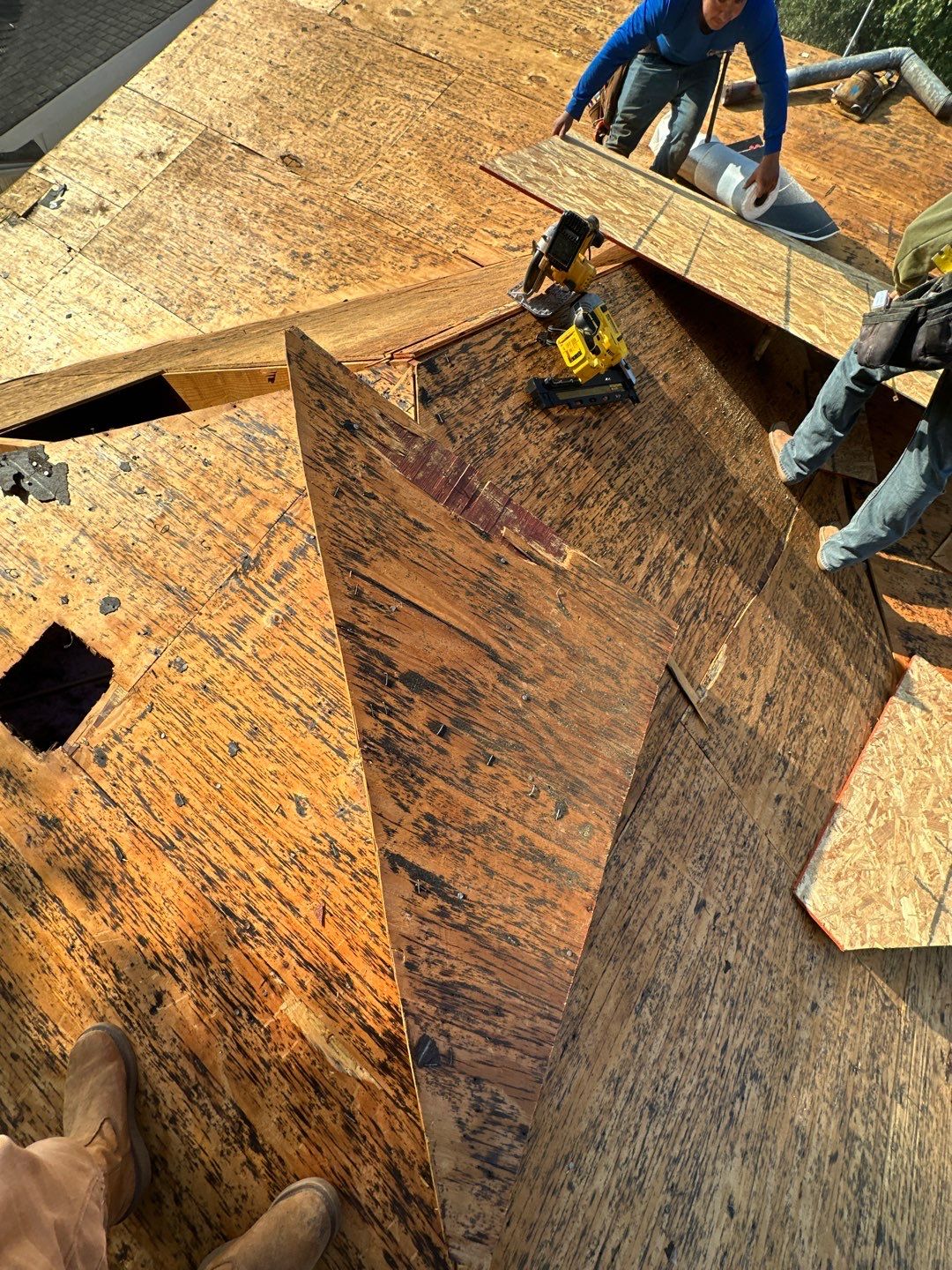 Sugarland Roof Replacement by Roof Repair Company