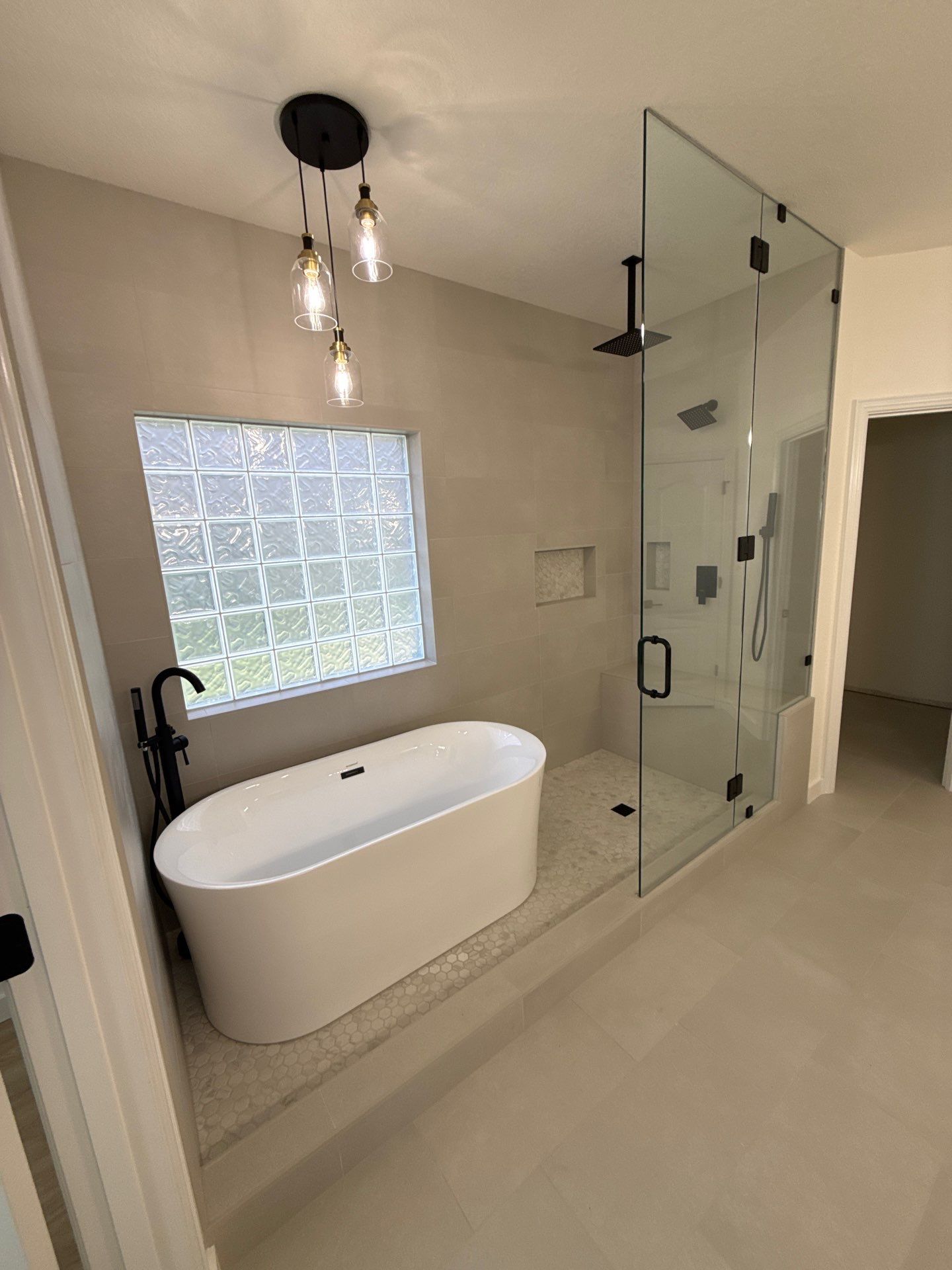 Unique Frameless Shower by Richardson Glass & Mirror
