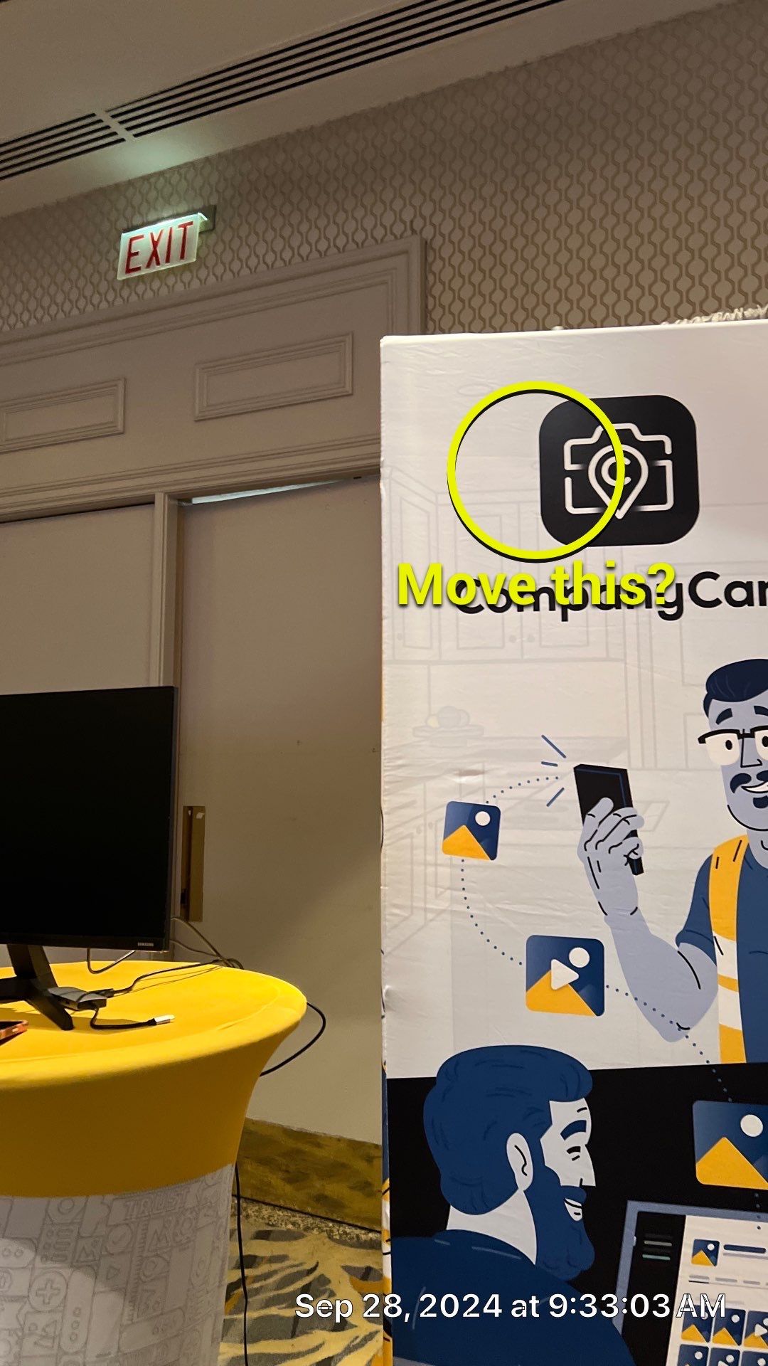 Trade Show using Aquarium by CompanyCam