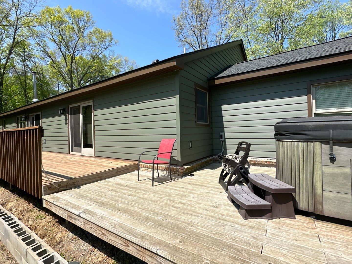 Siding Replacement using Alside S7 Cedar Mill Grain Composite by 180 Contractors