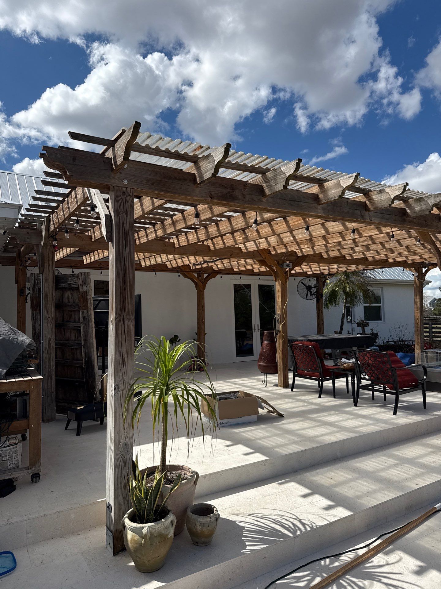 Seamless Aluminum Gutter Installation using 6 Inch Seamless Gutters in Sarasota FL by Gutter Professors