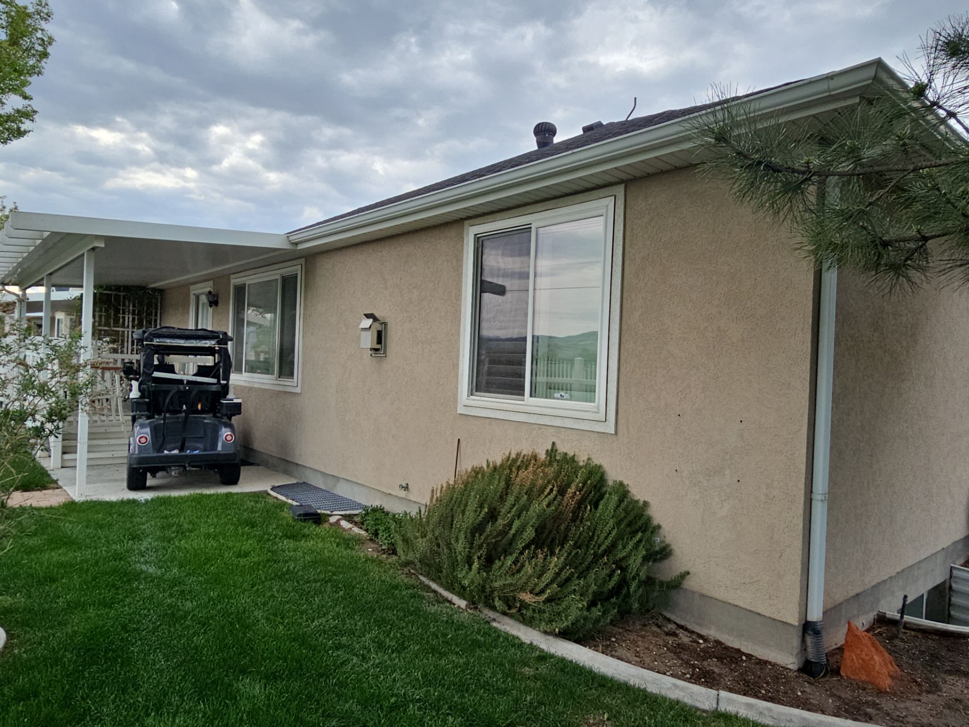 Project in Riverton by Emerald Gotcha Gutters 