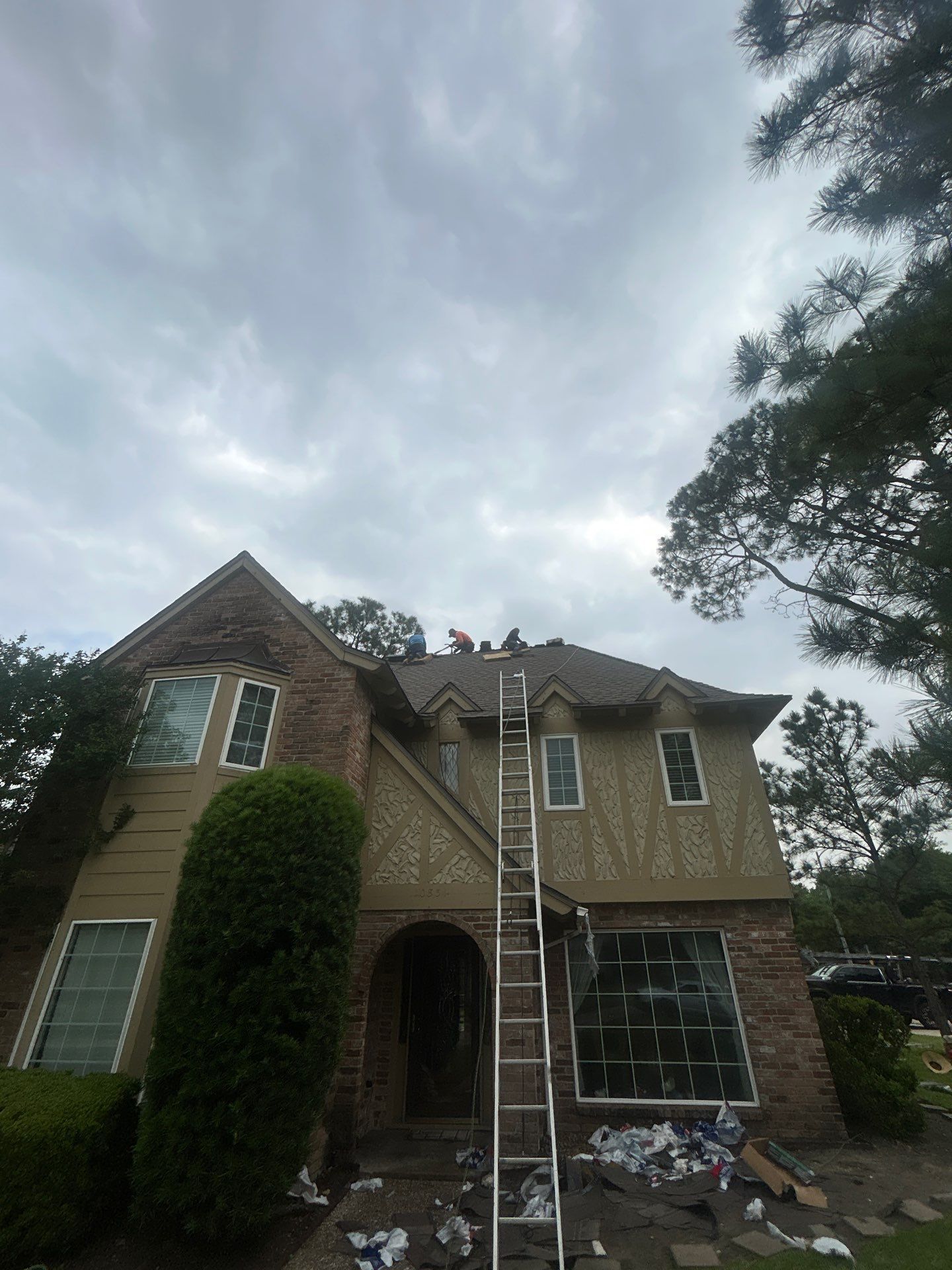 Roof Replacement in Houston TX by Roof Repair Company