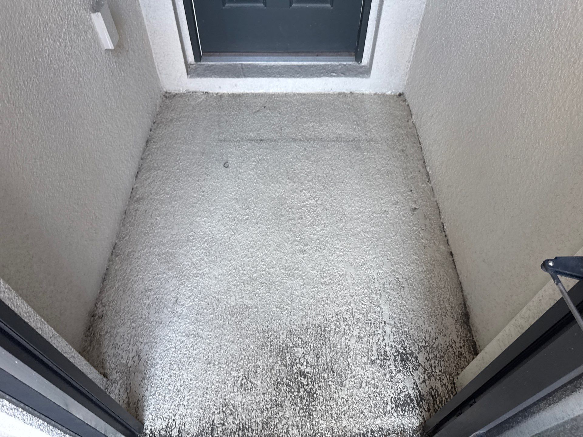 House Wash, Lanai Cleaning & Driveway Washing | Willow Walk Palmetto FL by Sunshine AquaWash