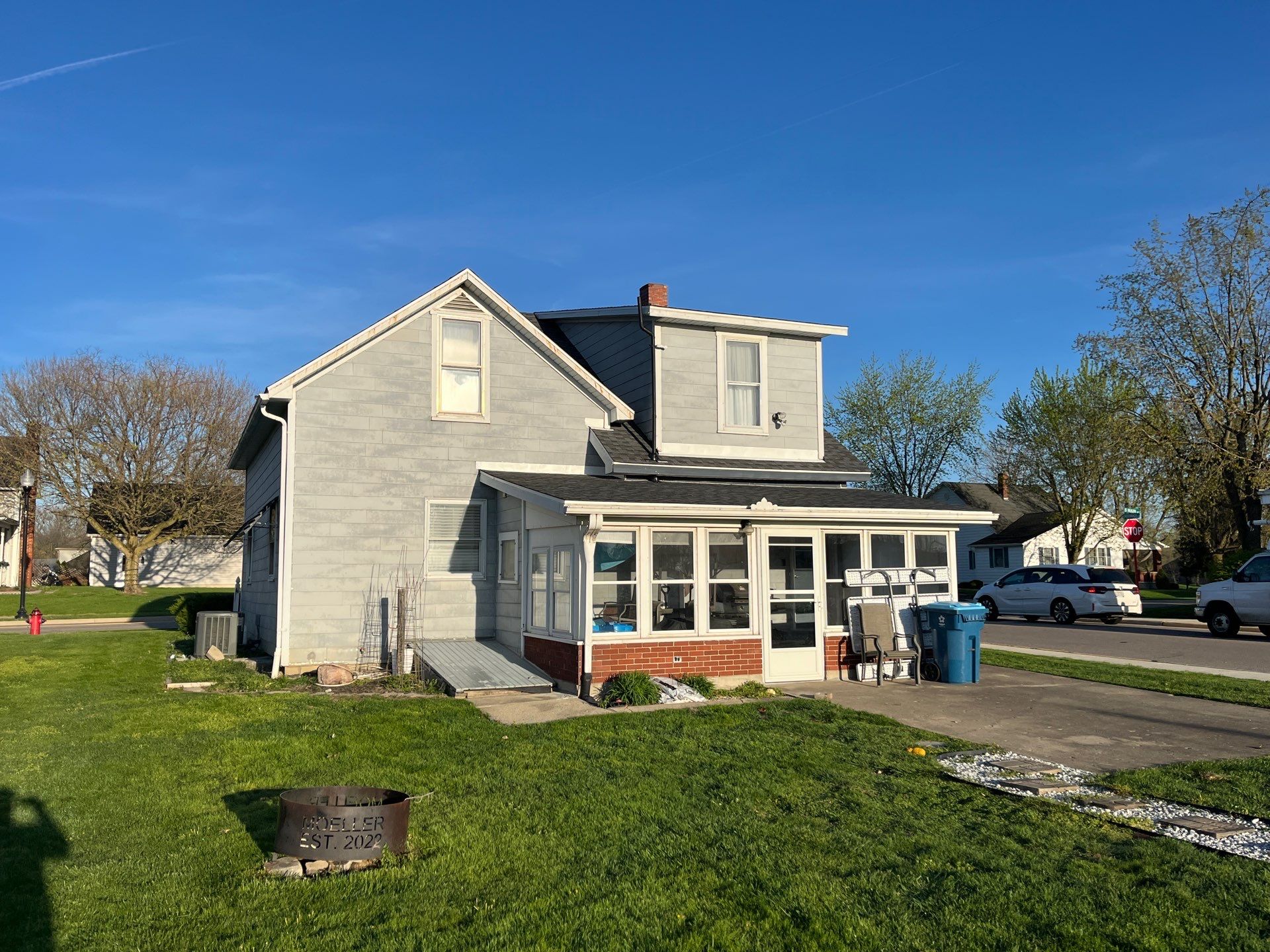 Siding Replacement by Nitro Roofing and Construction