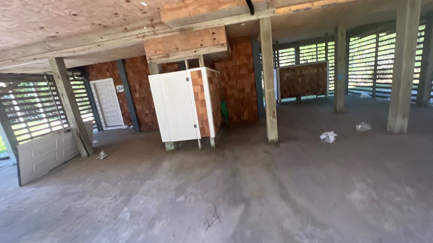 Carolina Clipper Full Exterior Project by Gallop Roofing & Remodeling, Inc.