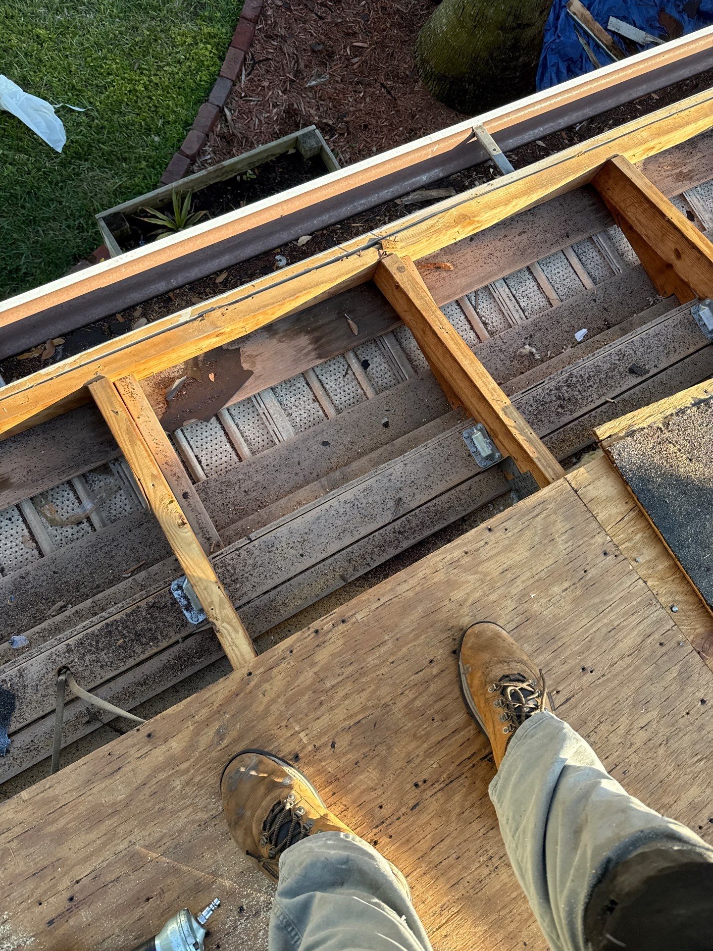 Project in St. Petersburg 33710 by Mitchell Roofing Company LLC 