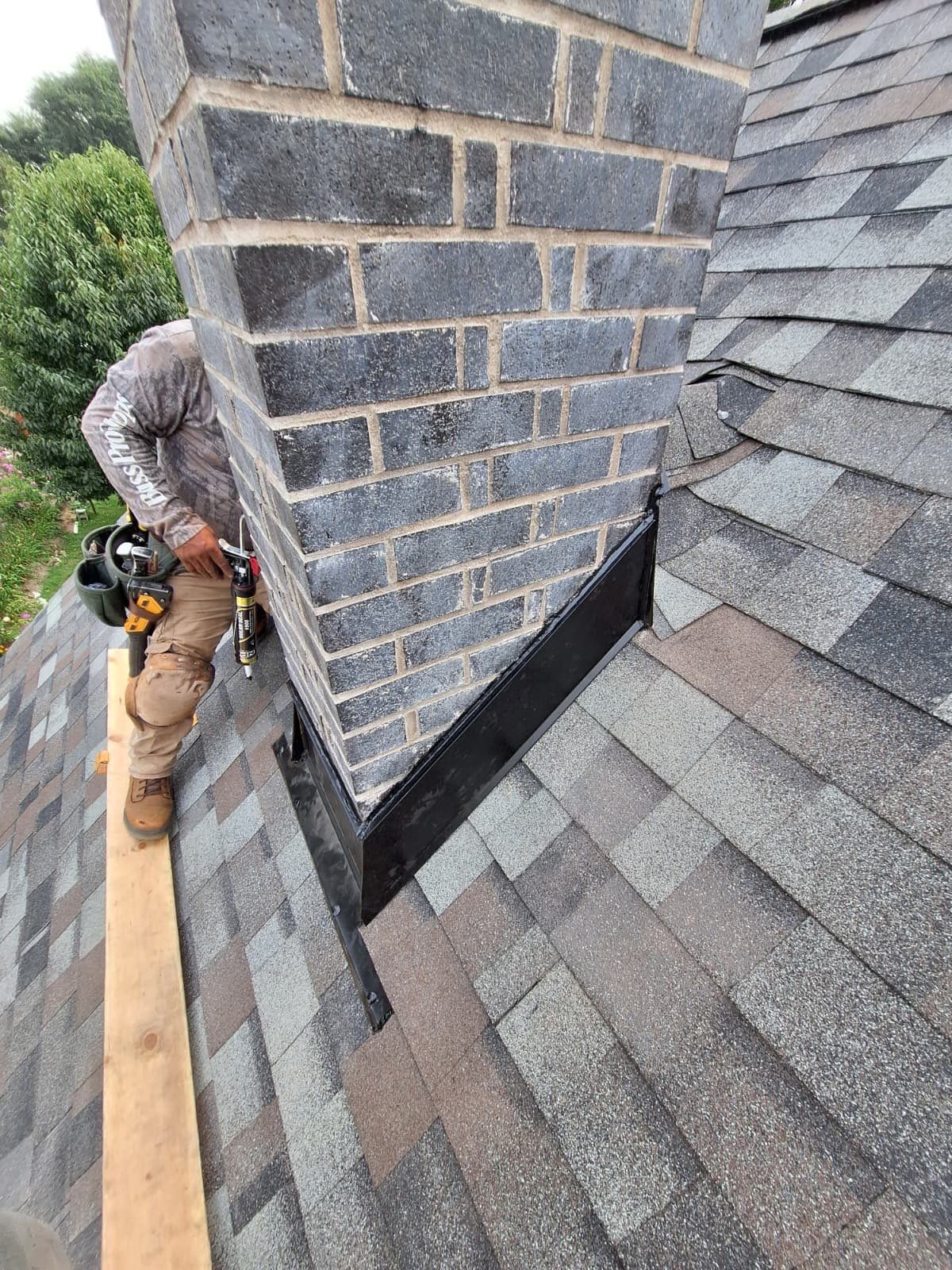 Roof Replacement using Owens Corning Storm Cloud by 180 Contractors