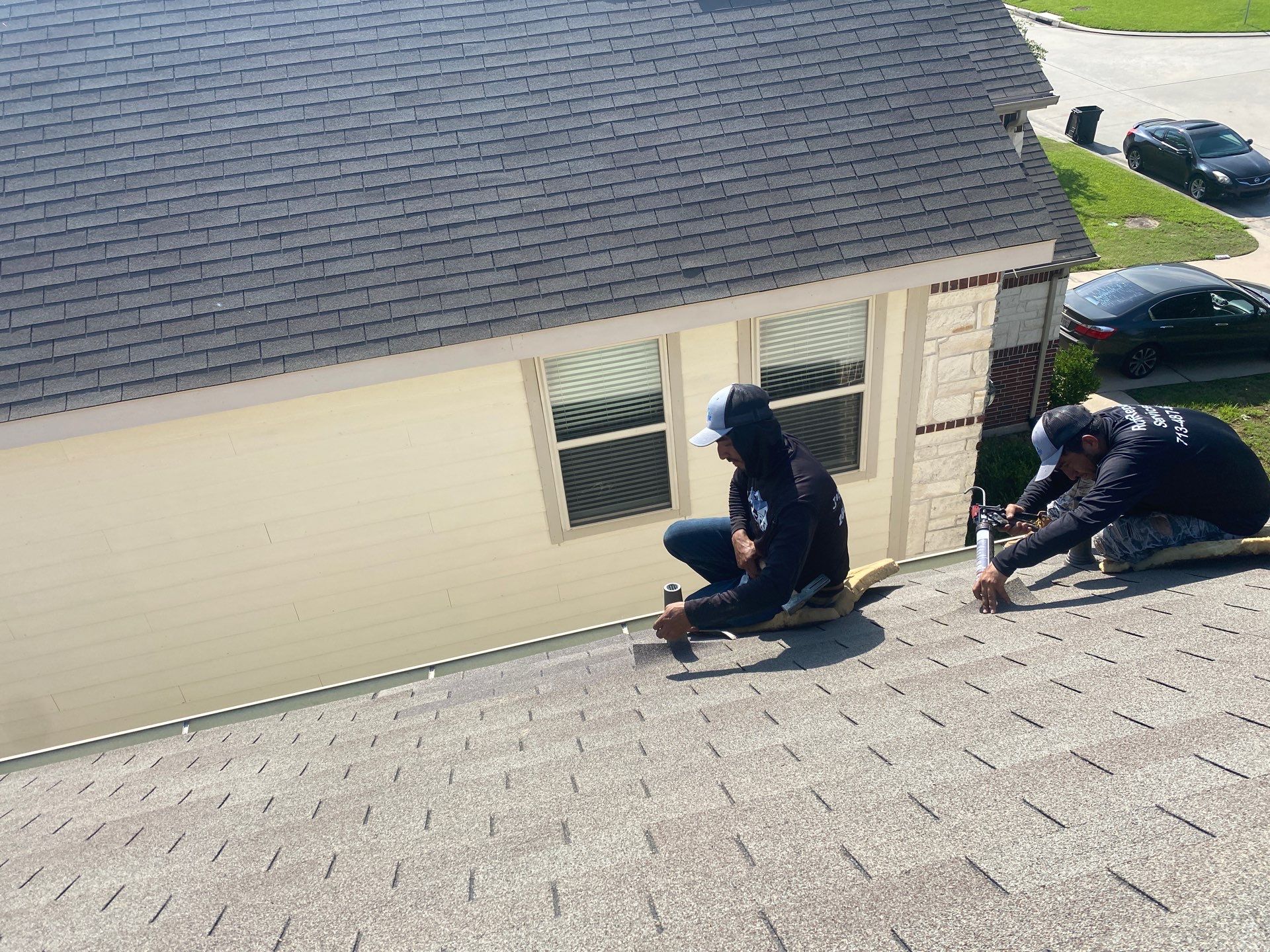 Hail Damage using Owen's Corning Duration (Lifetime) Shingles by Roof Repair Company