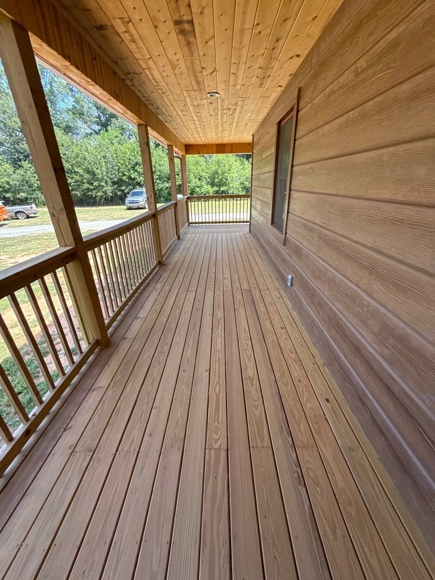 Wood Deck using Wood Sealant by DuraSeal