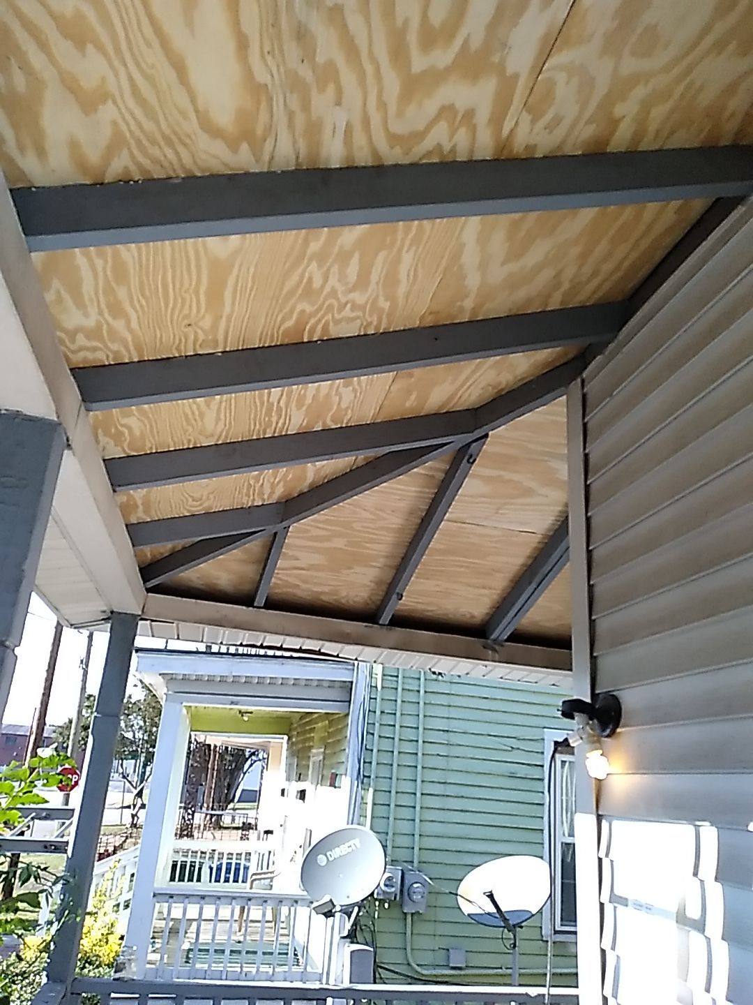 Residential Roofing Installation using Owens Corning® Oakridge Estate Gray by Indigo State Roofing