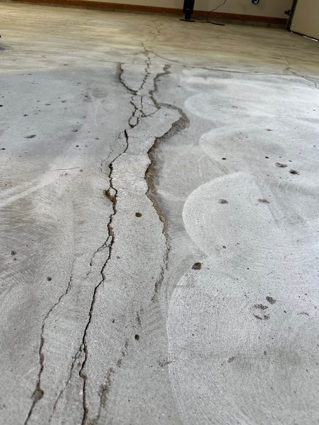 Epoxy Garage Floor Transformation and Concrete Repair in Beatrice by Goat Coatings