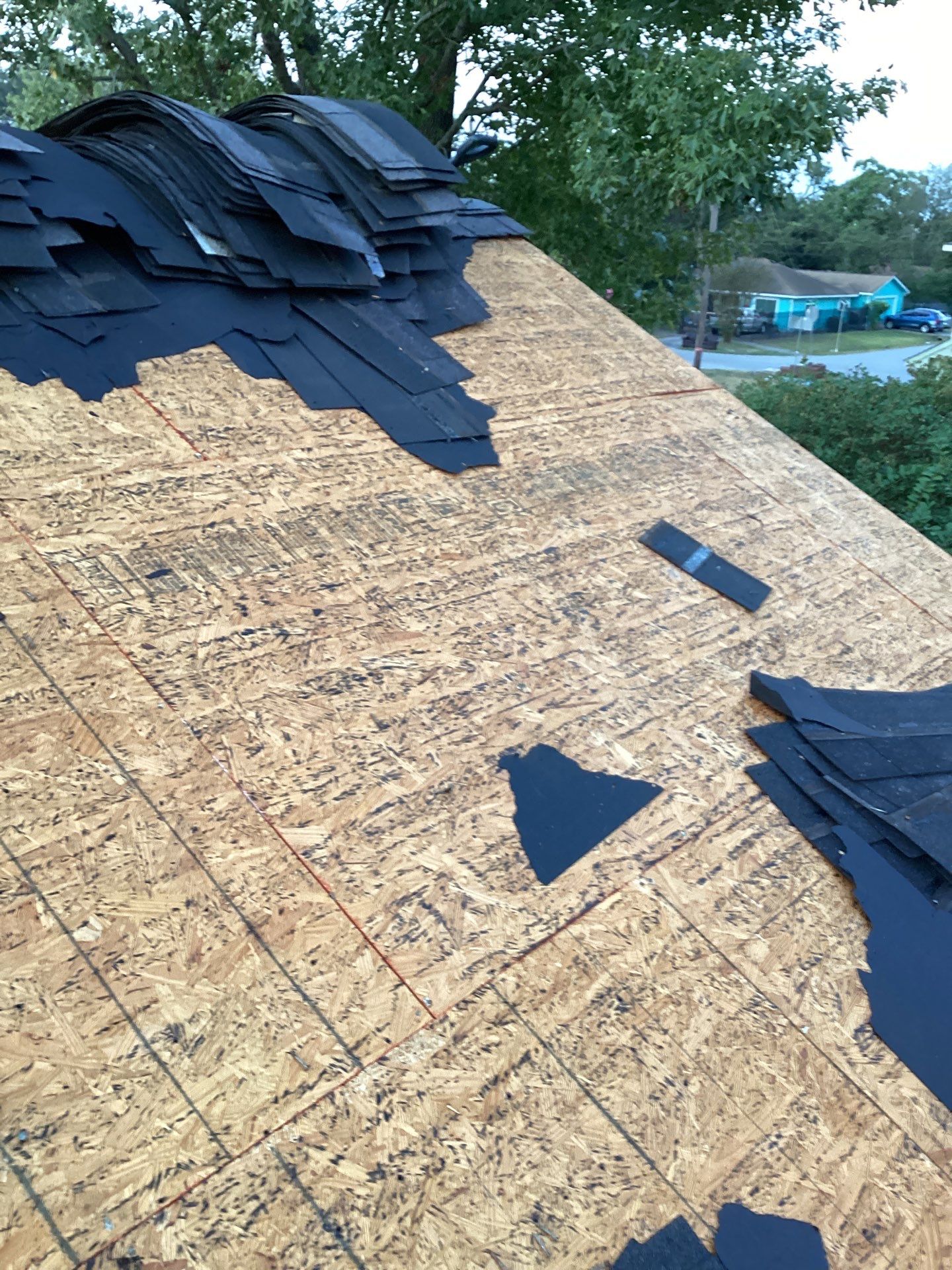 Residential Roofing Installation using Owen's Corning Duration (Lifetime) Shingles by Roof Repair Company
