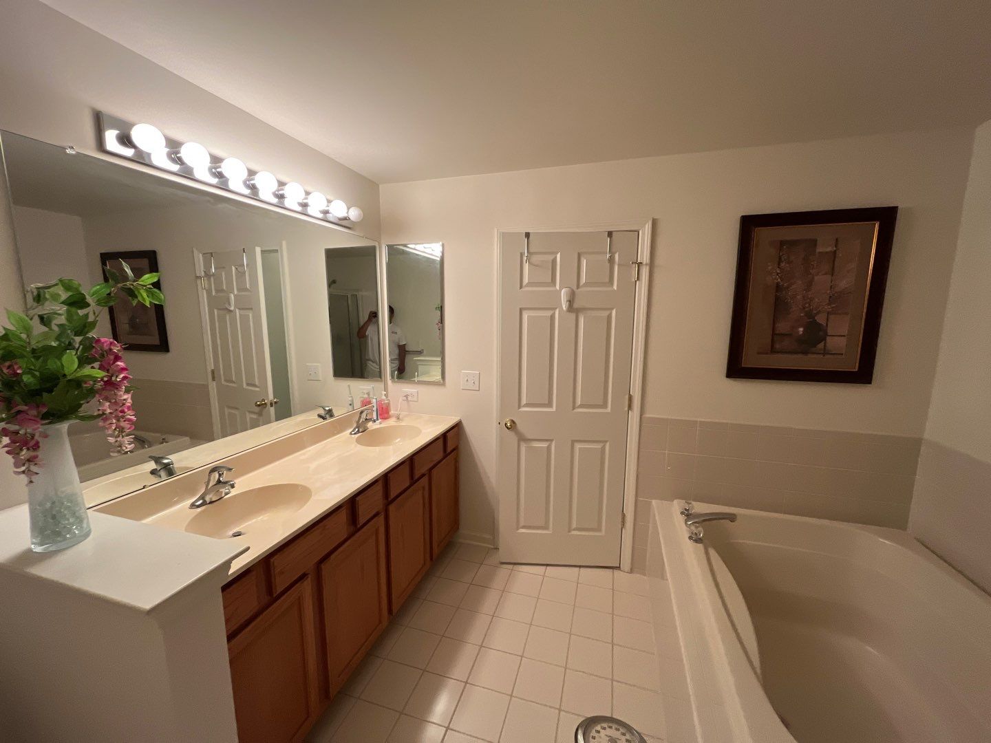 Interior Painting by Fresh Coat Works LLC