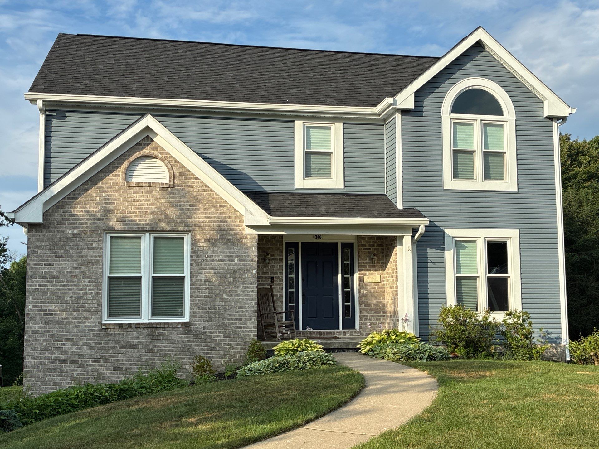 Full House Siding Renovation with English Wedgewood Vinyl Siding in Sewickley by Ideal Siding Pittsburgh