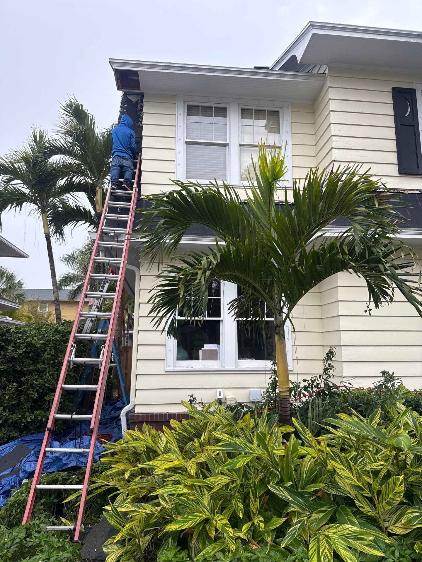 Project in St. Petersburg 33704 by Mitchell Roofing Company LLC 