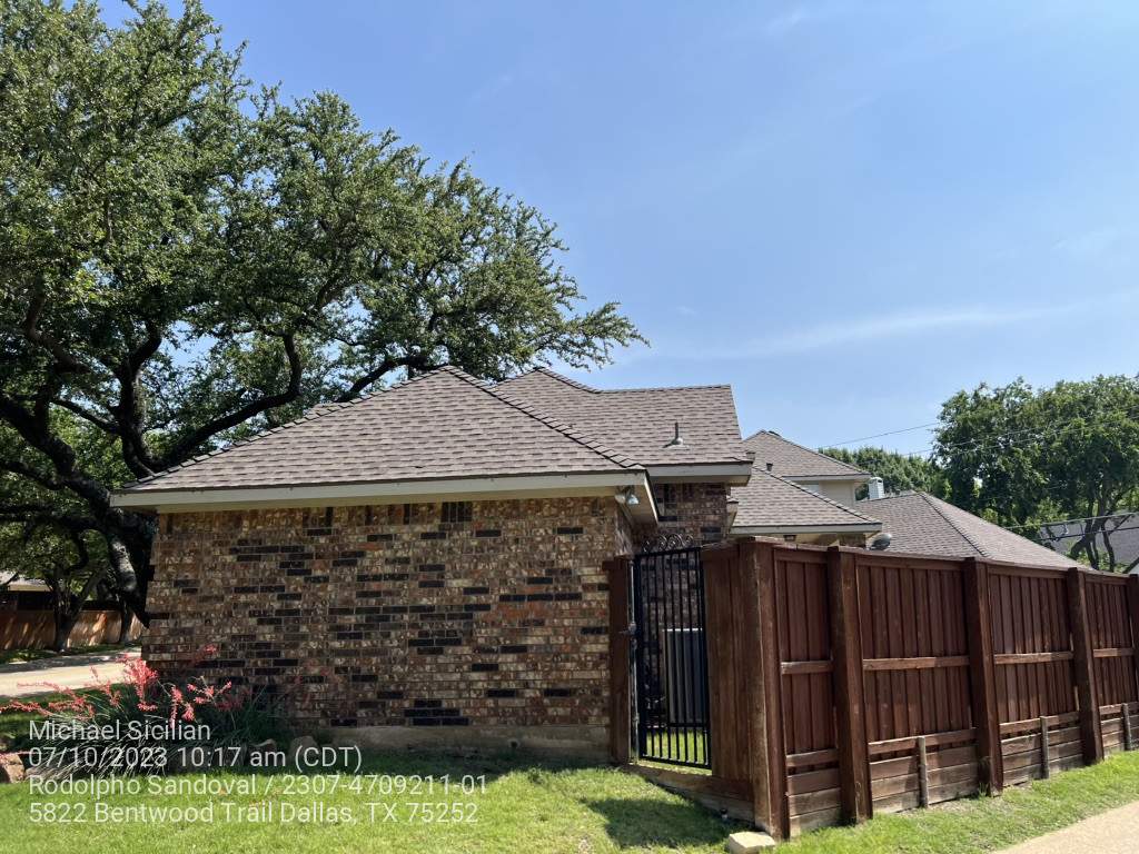 Project in Dallas by Zeus Exteriors