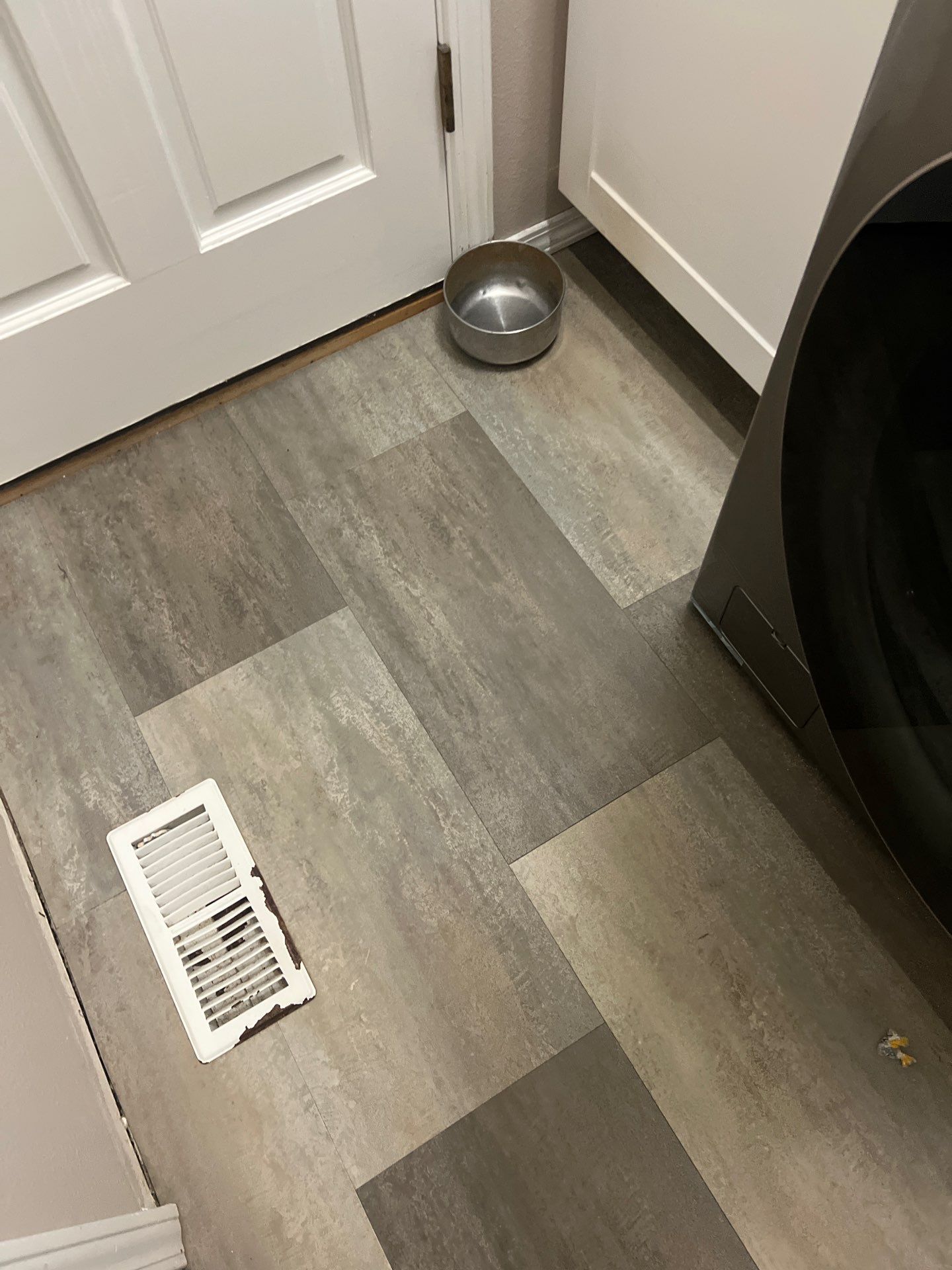 House cleaner Project in Tigard by Cloud 9 Professional Cleaning Services