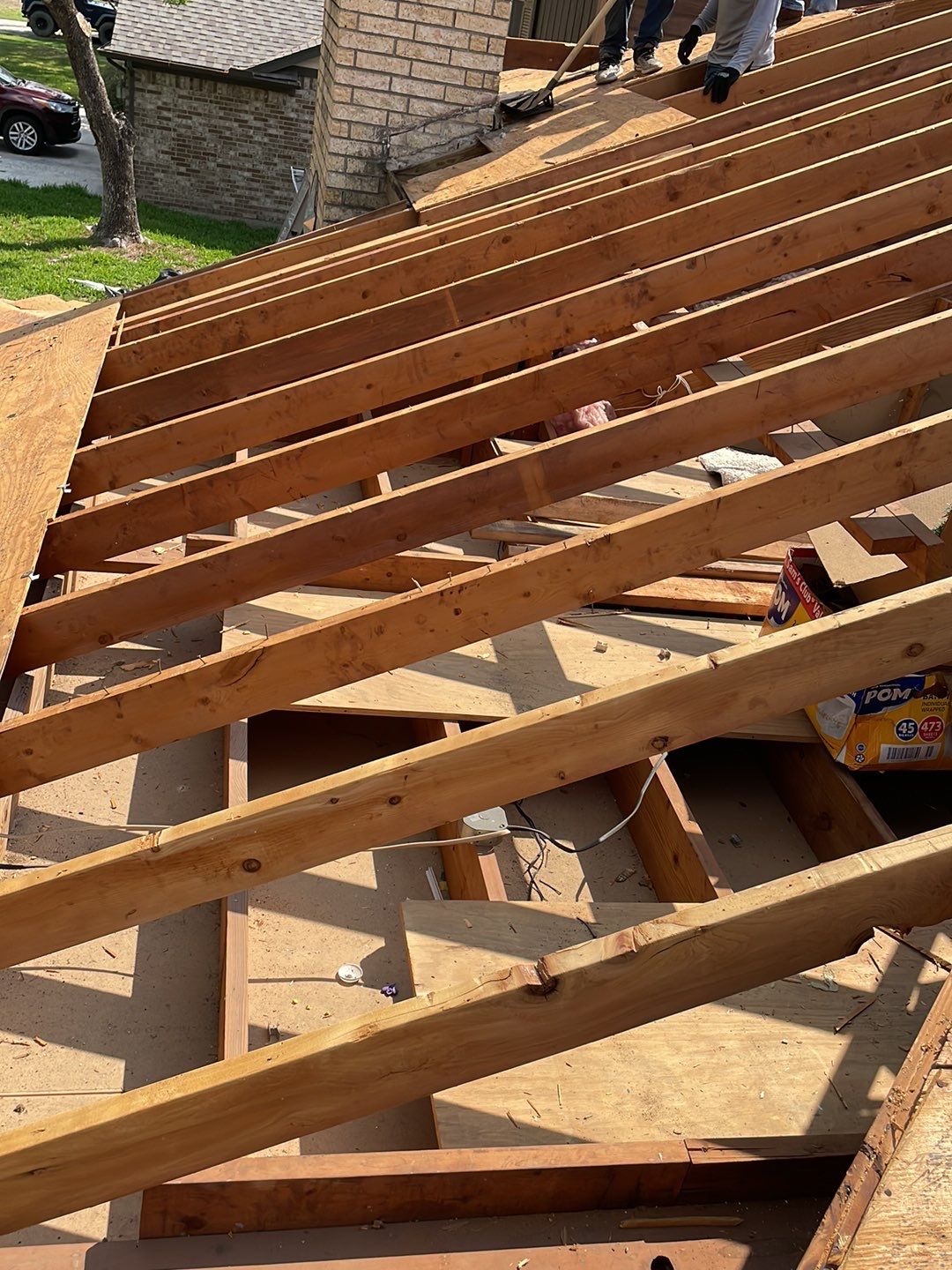 Residential Roofing Installation using Owen's Corning Duration (Lifetime) Shingles by Roof Repair Company