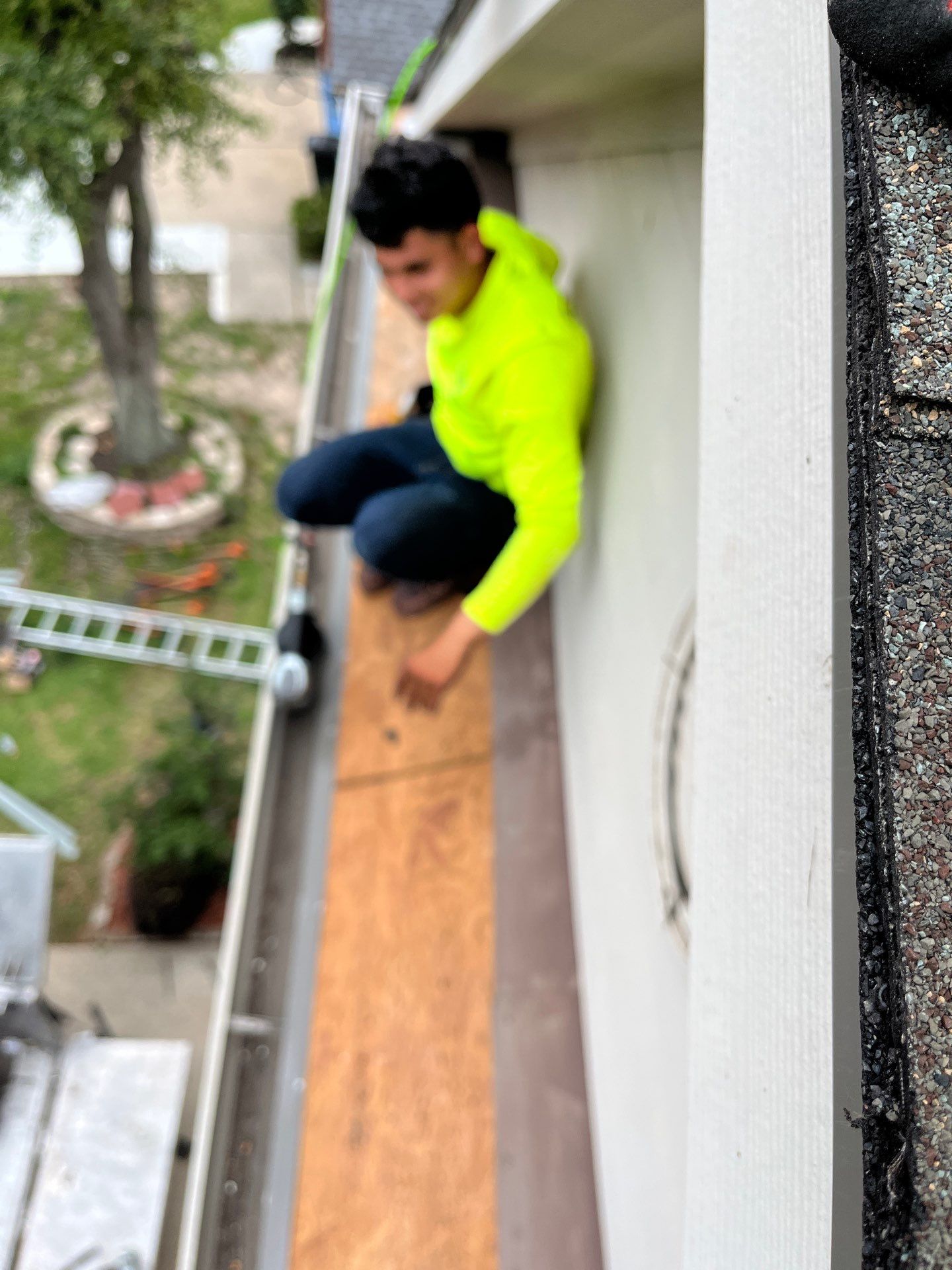 Residential Roofing Installation using Owen's Corning Duration (Lifetime) Shingles by Roof Repair Company